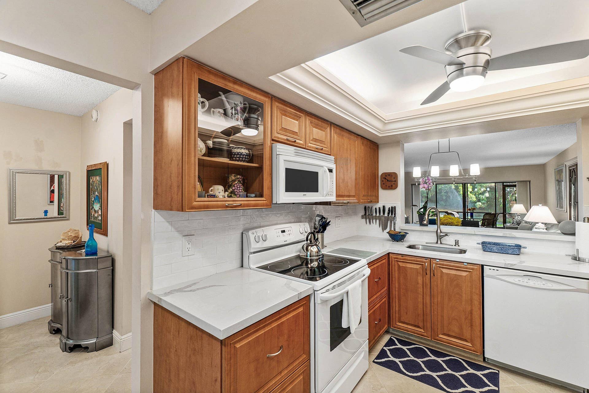 Glass Cabinet Adds to the Decor