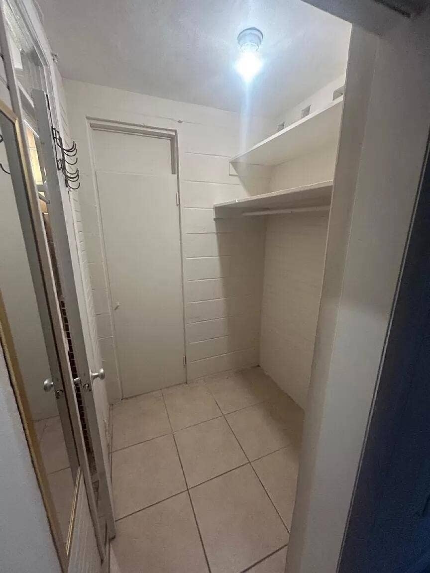 3312 SE 7th Street, #2B, Pompano Beach, FL 33062 3312 closet