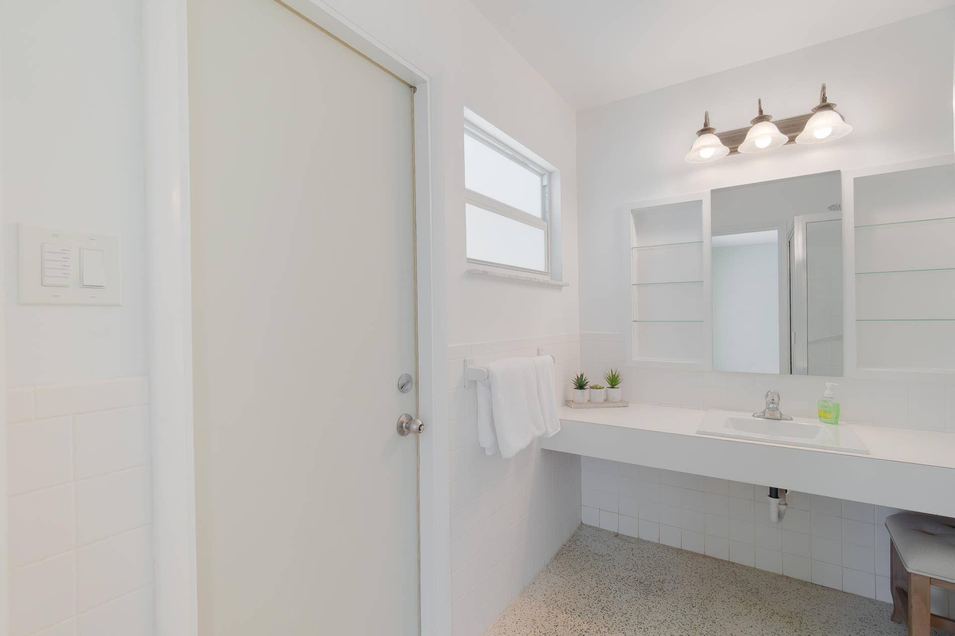 Bathroom with exit to Pool Deck