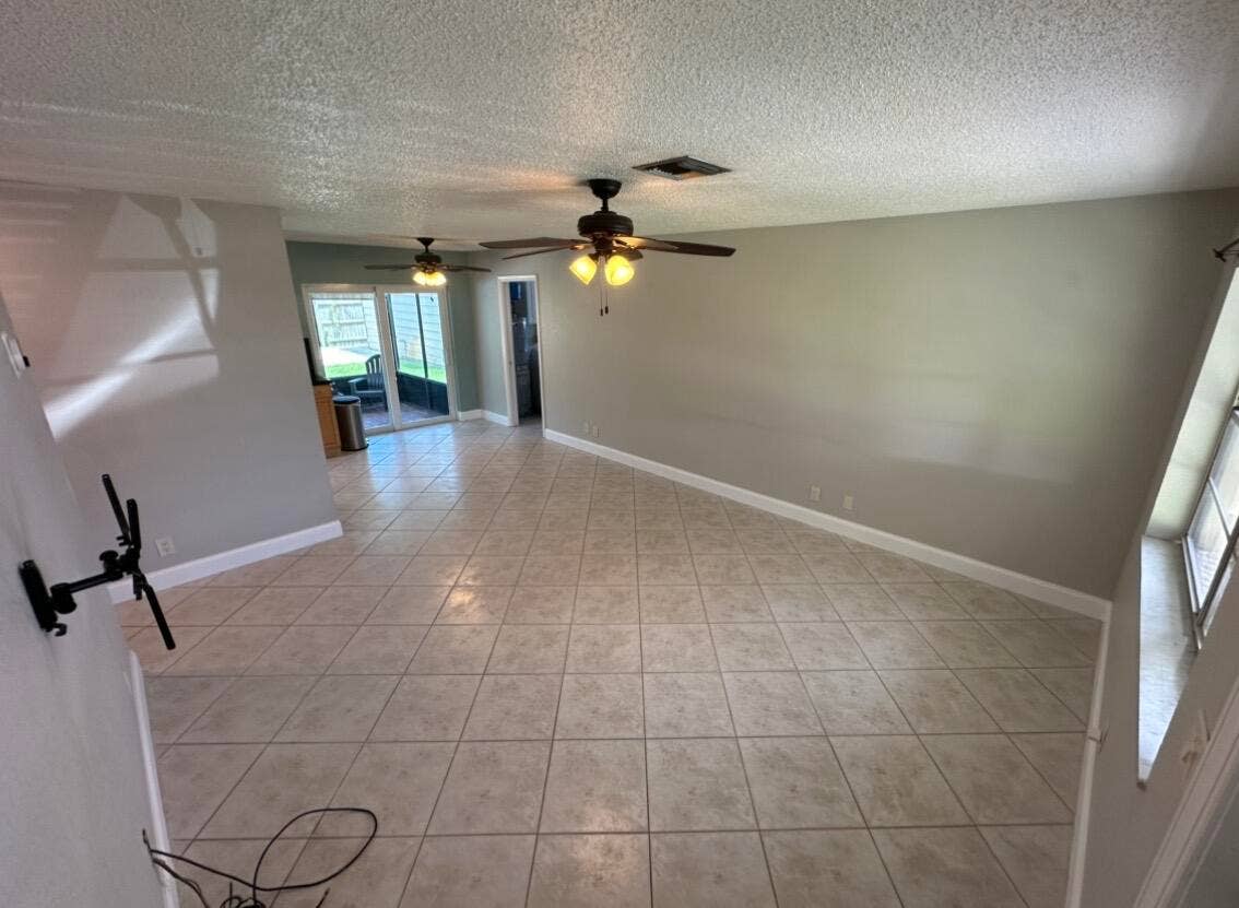 19043 SE Fearnley Drive, Tequesta, FL 33469 10