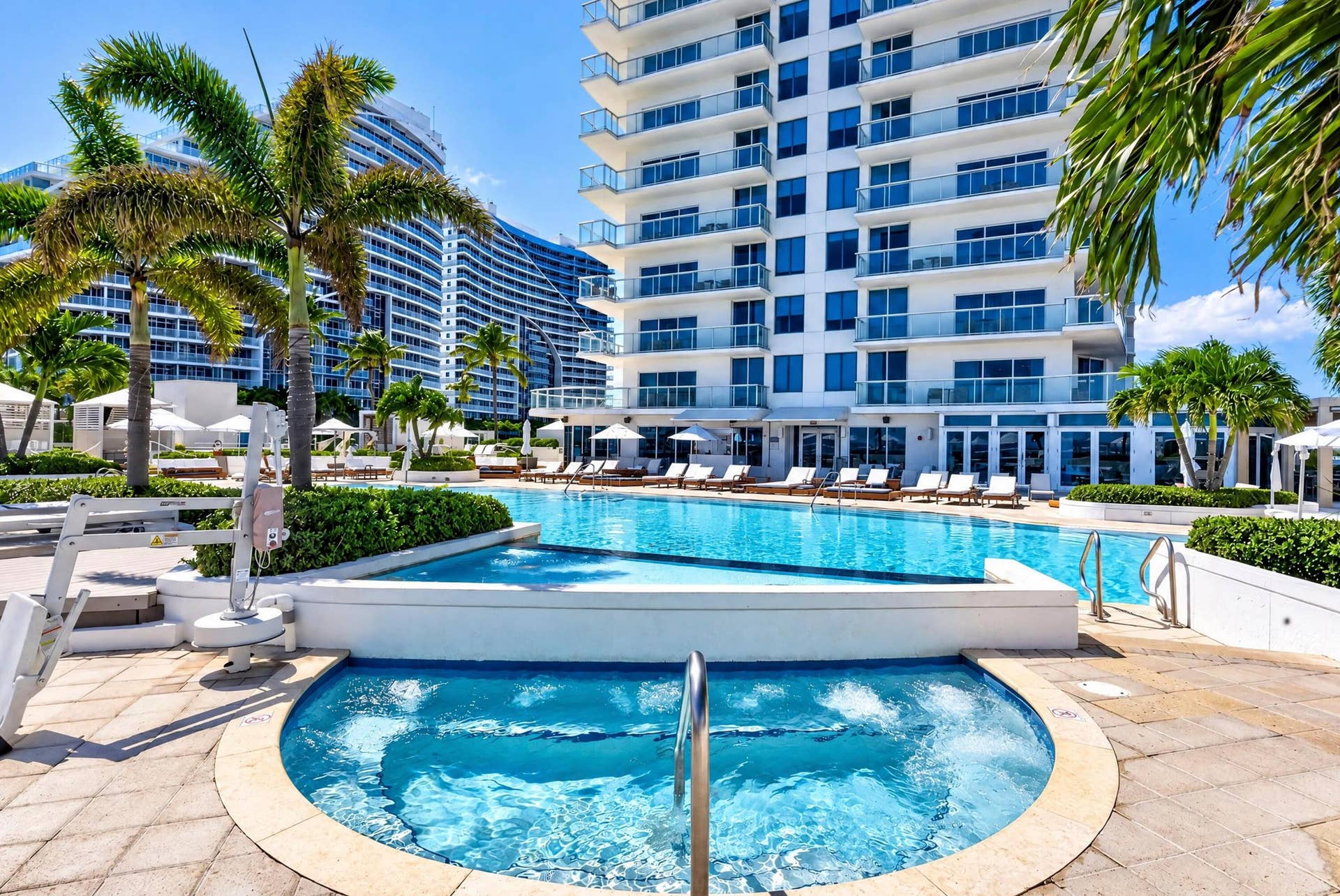 505 N FORT LAUDERDALE BEACH Boulevard, #1112, Fort Lauderdale, FL 33304 025-026-Pool-4000x2675