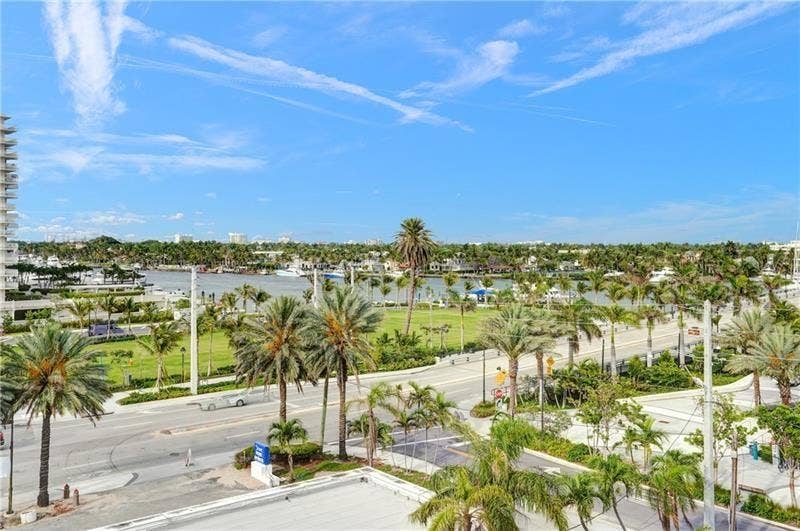 2900 Banyan Street, #101, Fort Lauderdale, FL 33316 34