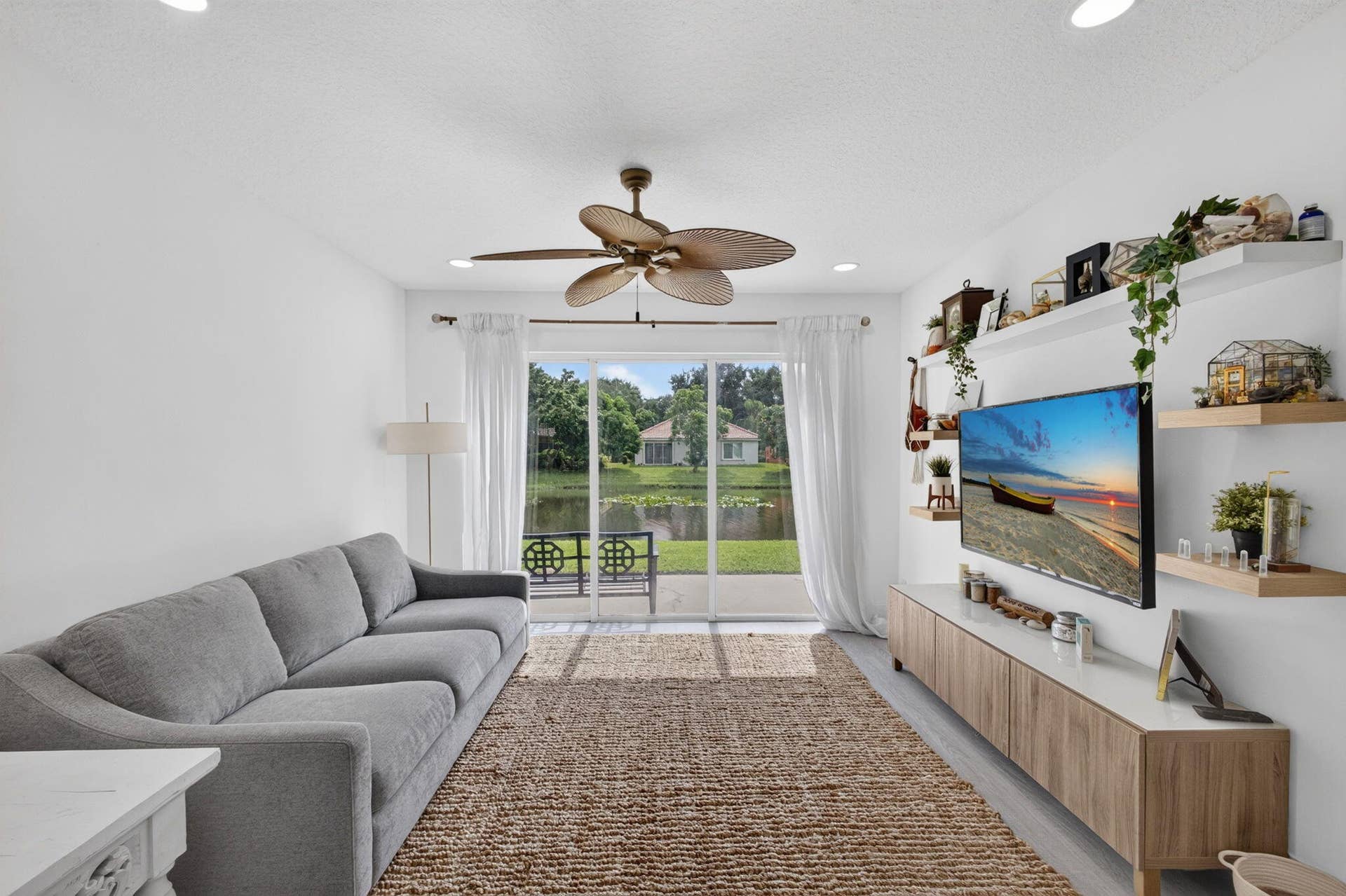 1043 Aspri Way, Riviera Beach, FL 33418 Living Room