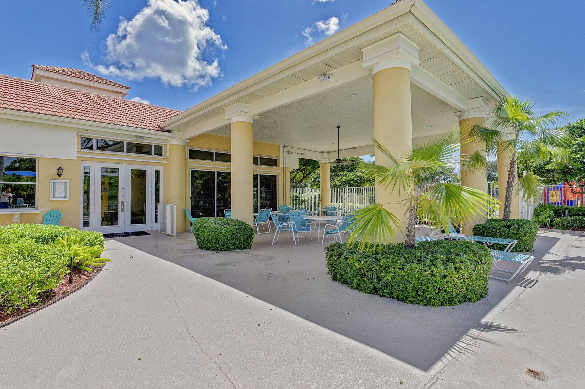 1043 Aspri Way, Riviera Beach, FL 33418 Community