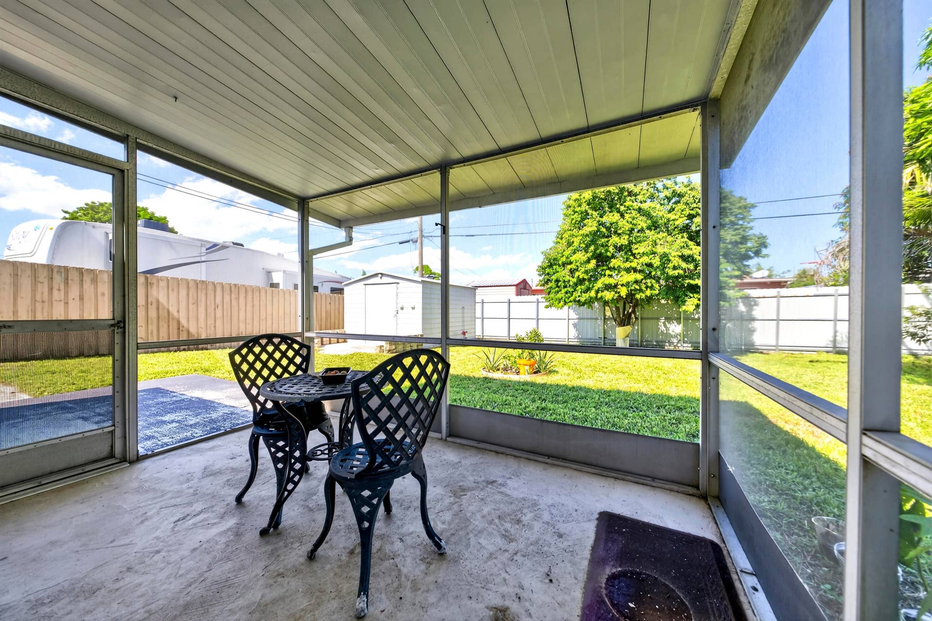 4821 SW 18TH Street, Fort Lauderdale, FL 33317 Covered/Screened Patio