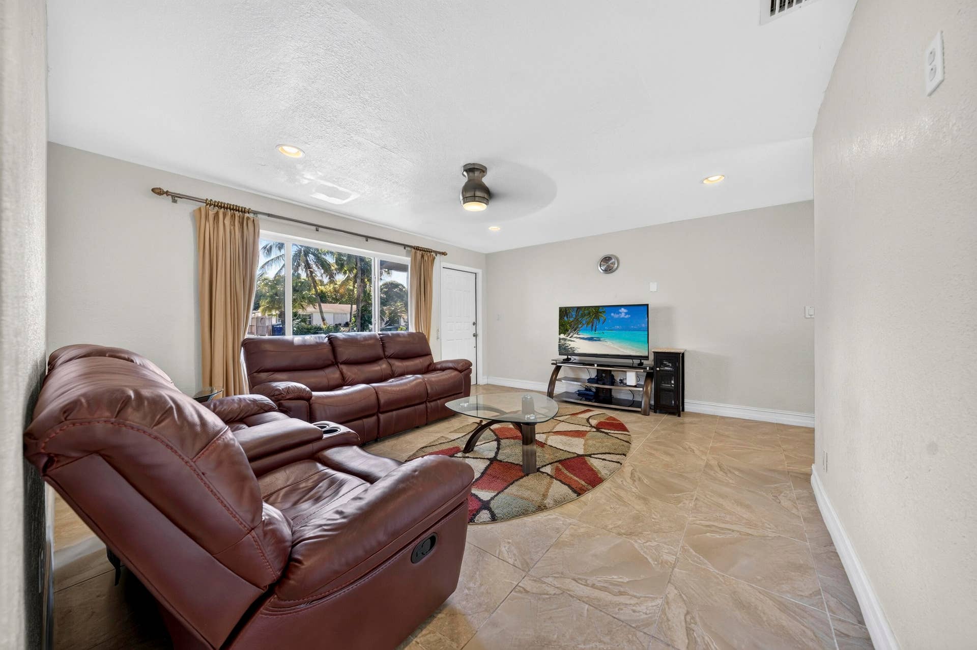 4821 SW 18TH Street, Fort Lauderdale, FL 33317 Open Living