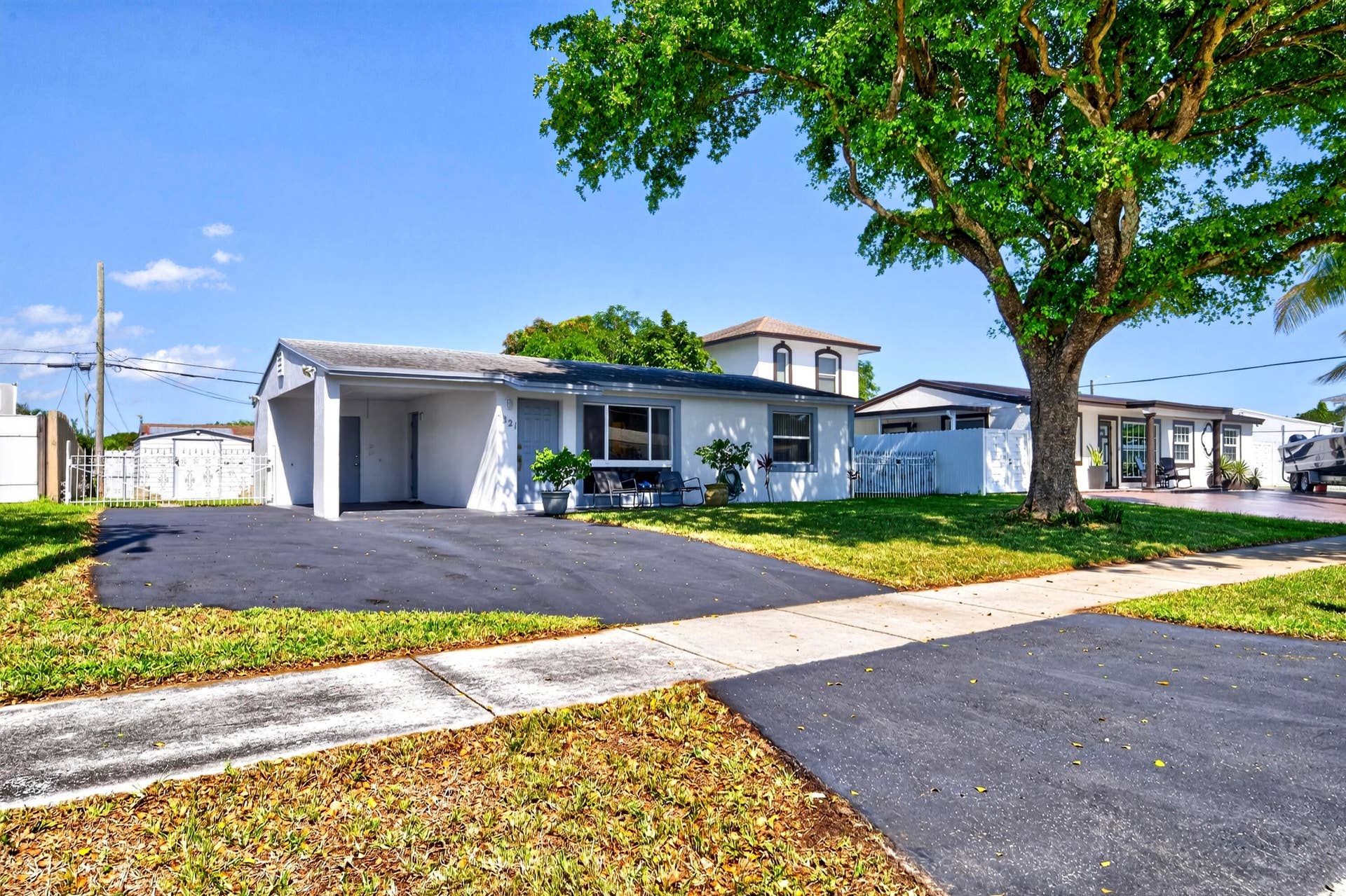4821 SW 18TH Street, Fort Lauderdale, FL 33317 Welcome Home