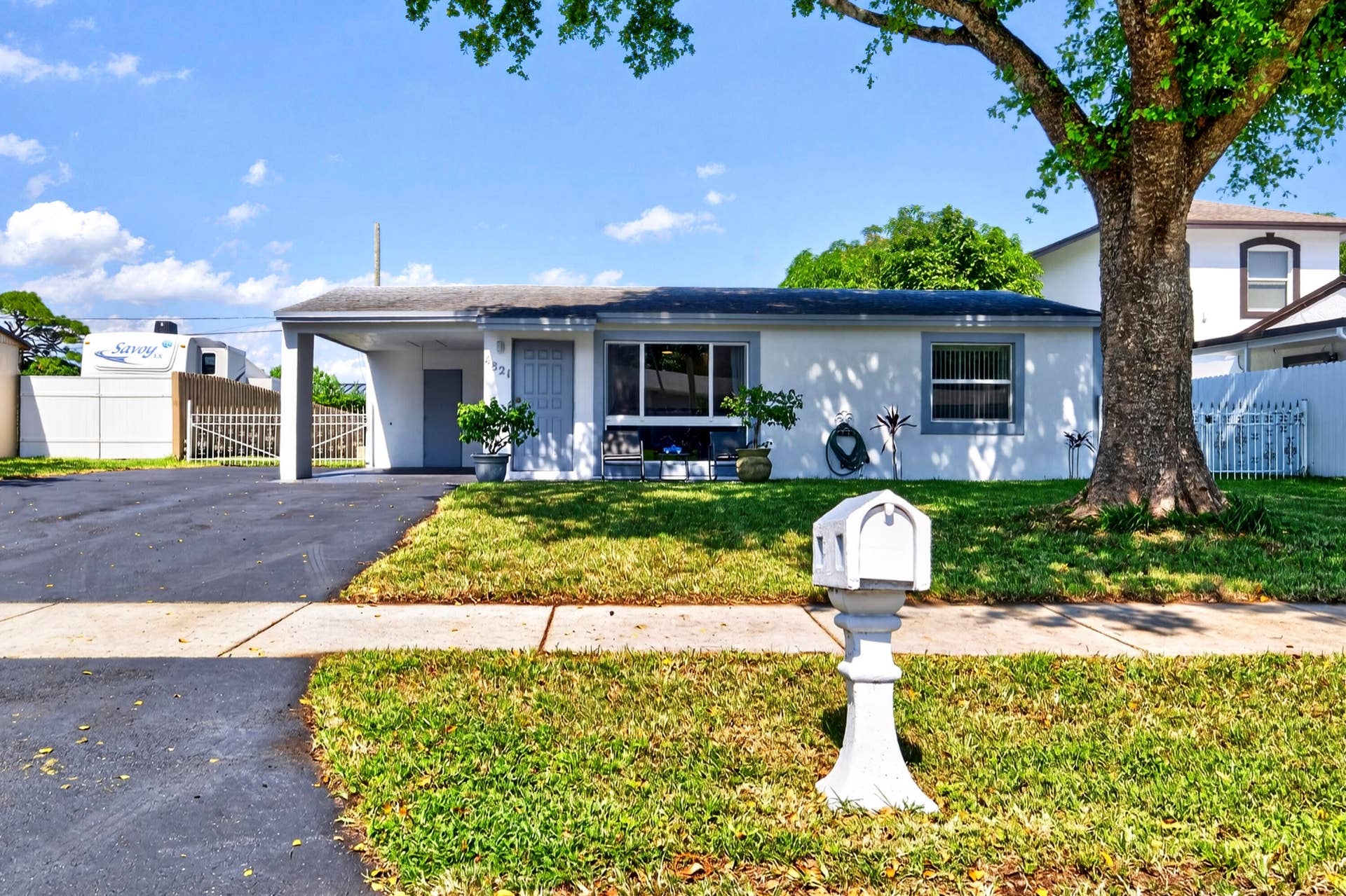4821 SW 18TH Street, Fort Lauderdale, FL 33317 Front