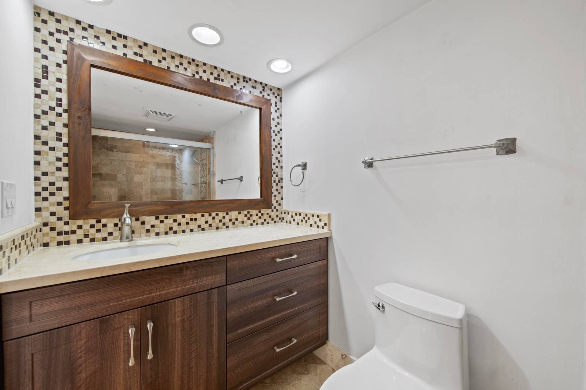 2851 S PALM AIRE Drive, #503, Pompano Beach, FL 33069 DSC_9120