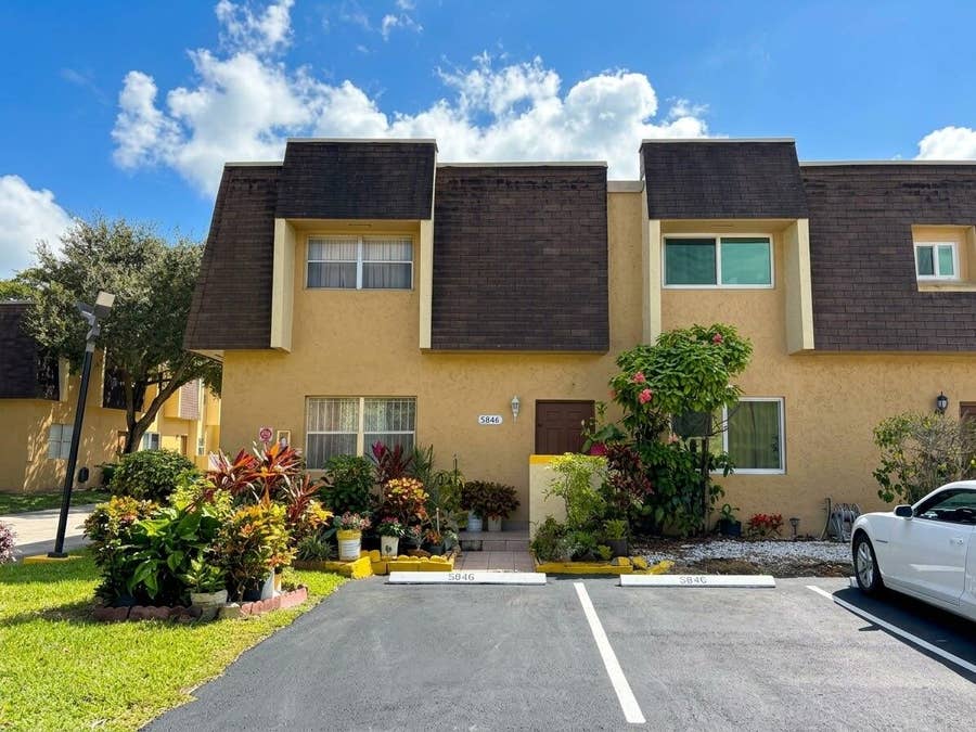 Property photo for 5846 BLUEBERRY Court, #69, Lauderhill, FL