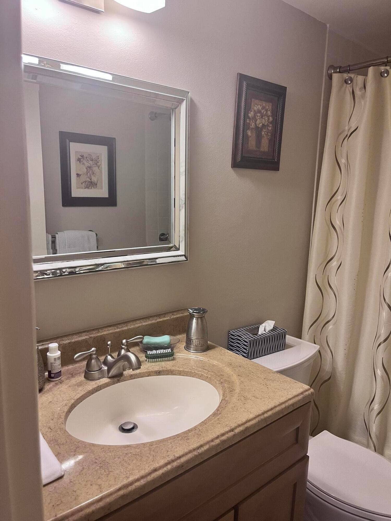 3000 PRESIDENTIAL Way, #301, West Palm Beach, FL 33401 IMG_0887