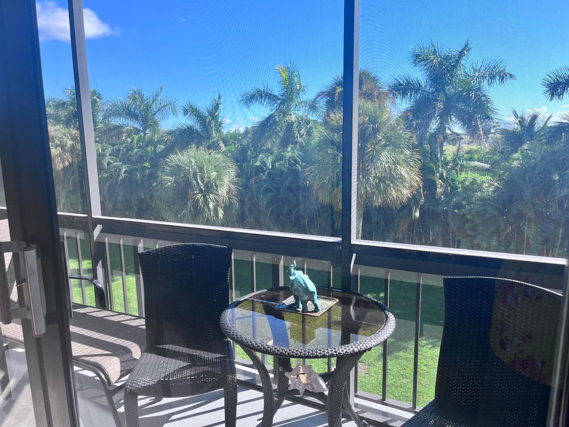 3000 PRESIDENTIAL Way, #301, West Palm Beach, FL 33401 IMG_0878