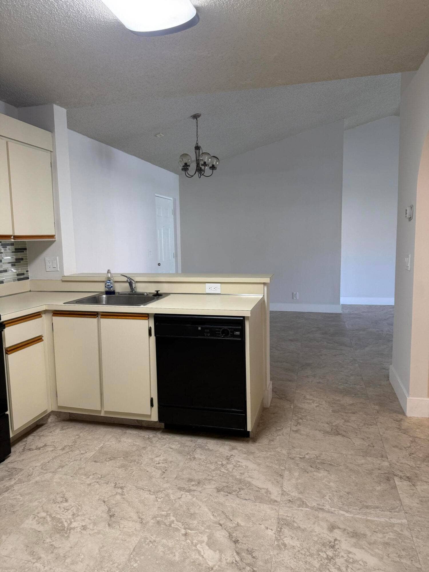 5741 RIVERSIDE Drive, #204A5, Coral Springs, Coral Springs, FL 33067 IMG_5063