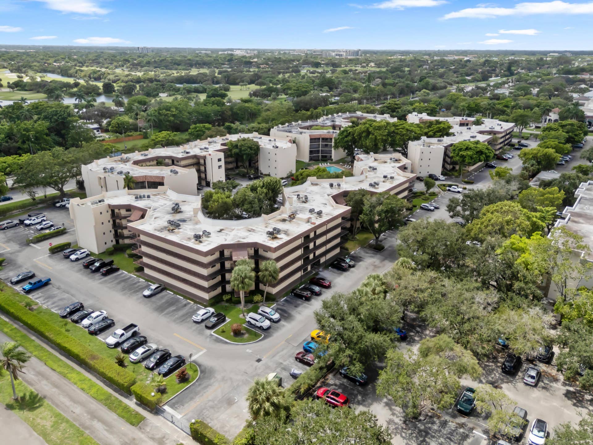 6555 W BROWARD Boulevard, #403, Plantation, FL 33317 Aerial View- Neighborhood Overview