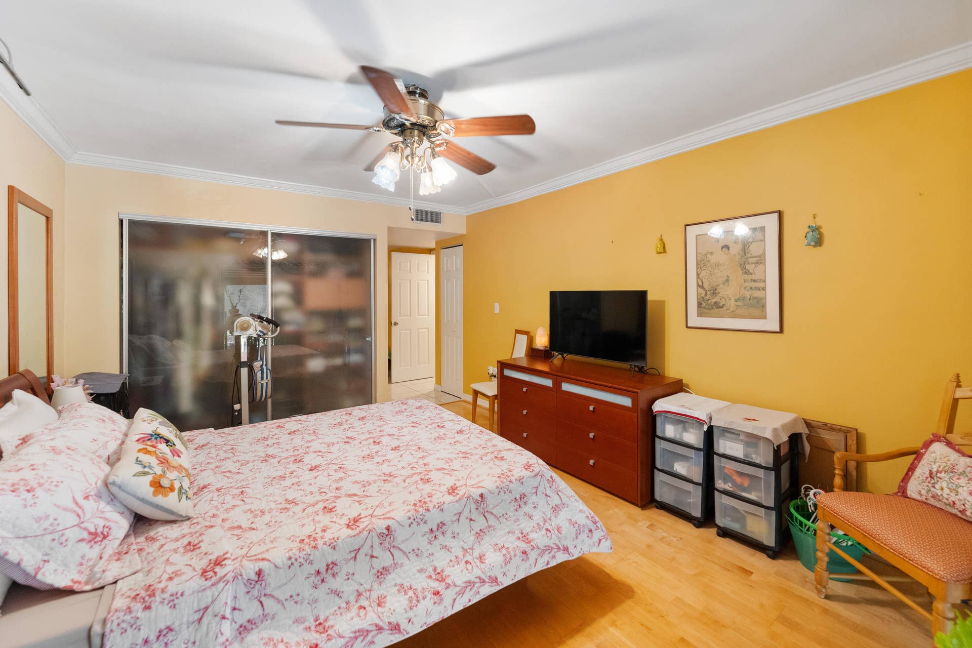 6555 W BROWARD Boulevard, #403, Plantation, FL 33317 Master bedroom