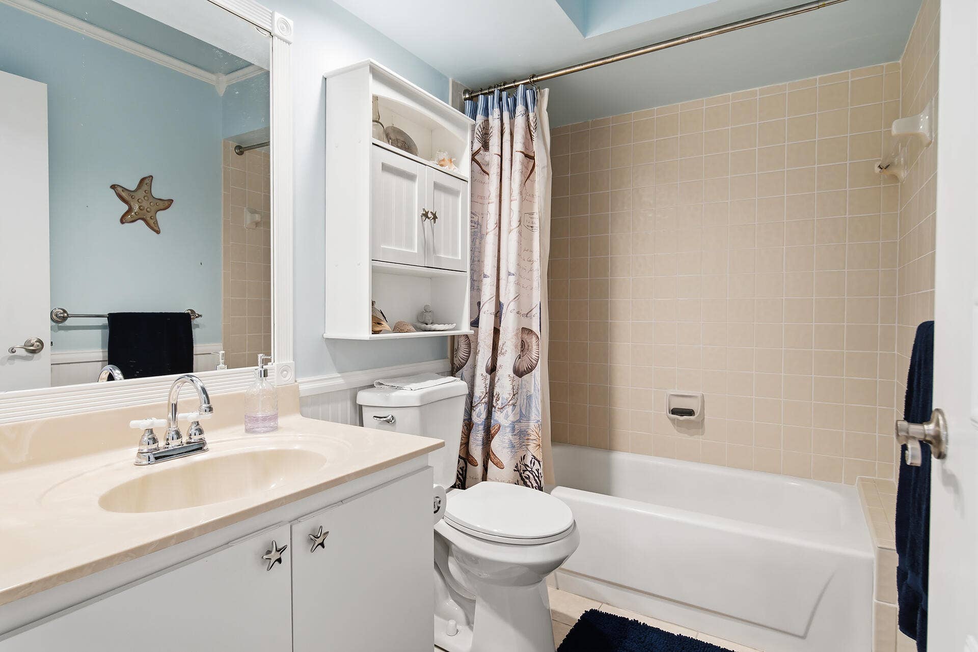 2nd Bathroom