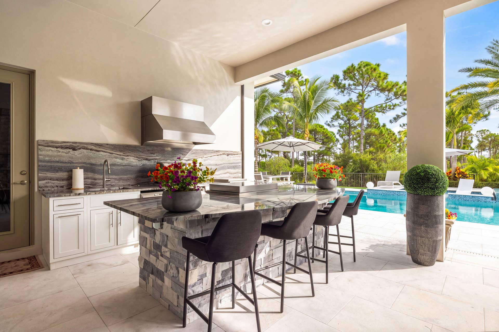 19743 SE Gallberry Drive, Jupiter, FL 33458 Summer Kitchen