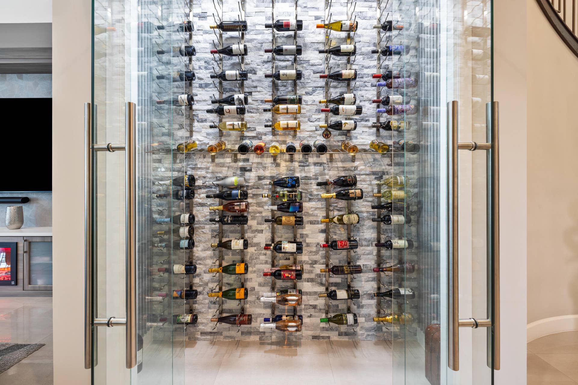 19743 SE Gallberry Drive, Jupiter, FL 33458 Wine Cellar