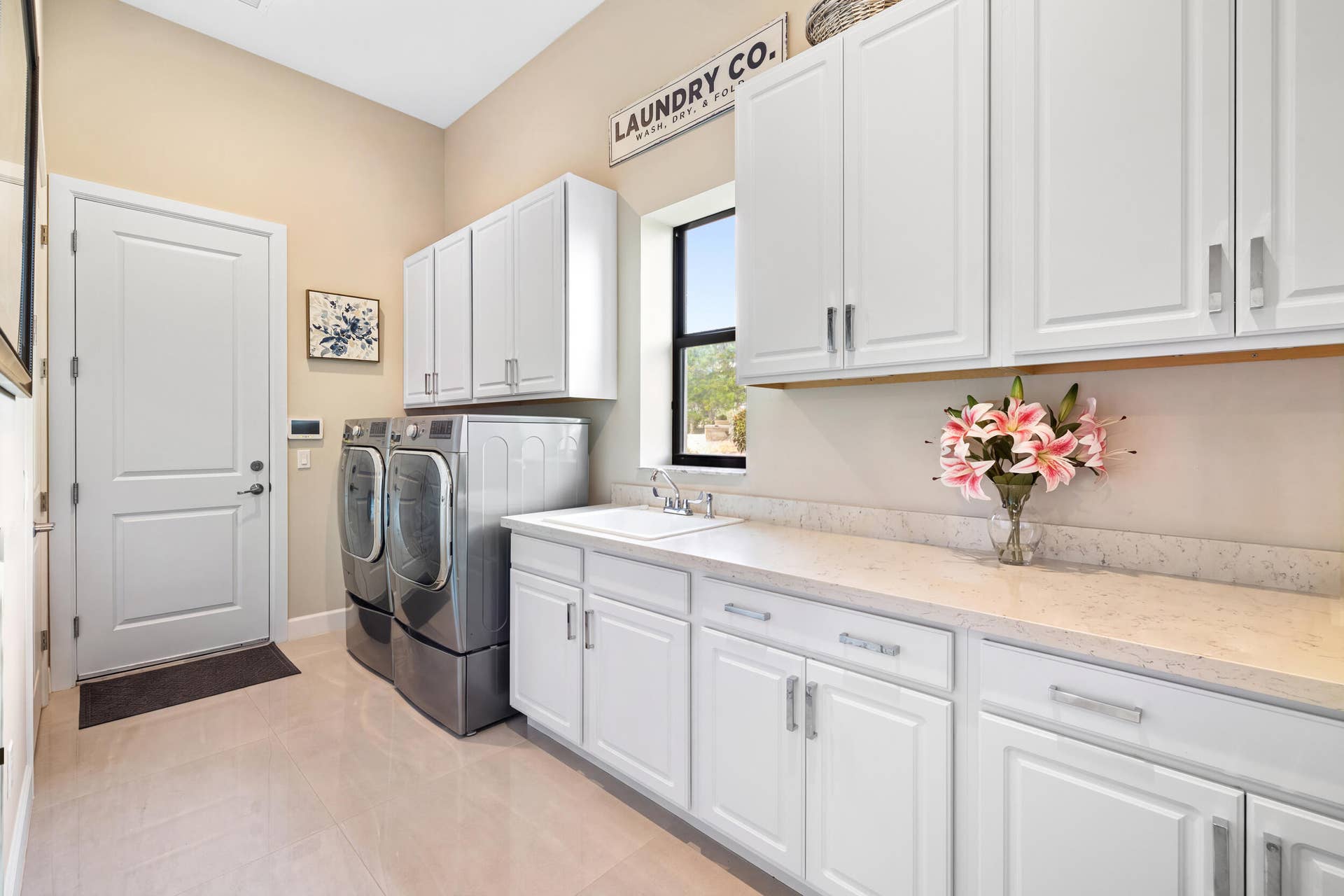 19743 SE Gallberry Drive, Jupiter, FL 33458 Laundry