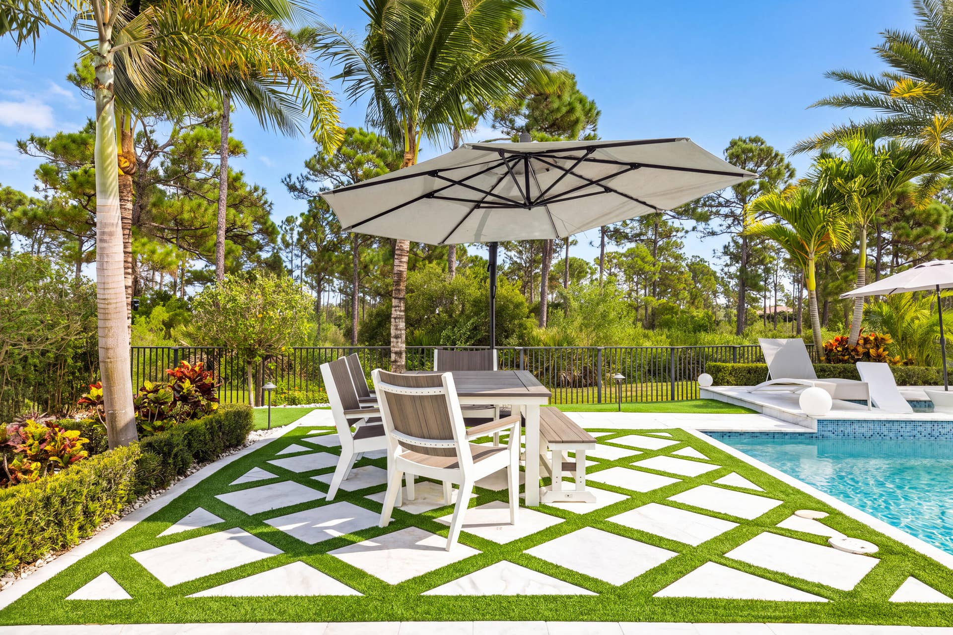 19743 SE Gallberry Drive, Jupiter, FL 33458 Outdoor Dining