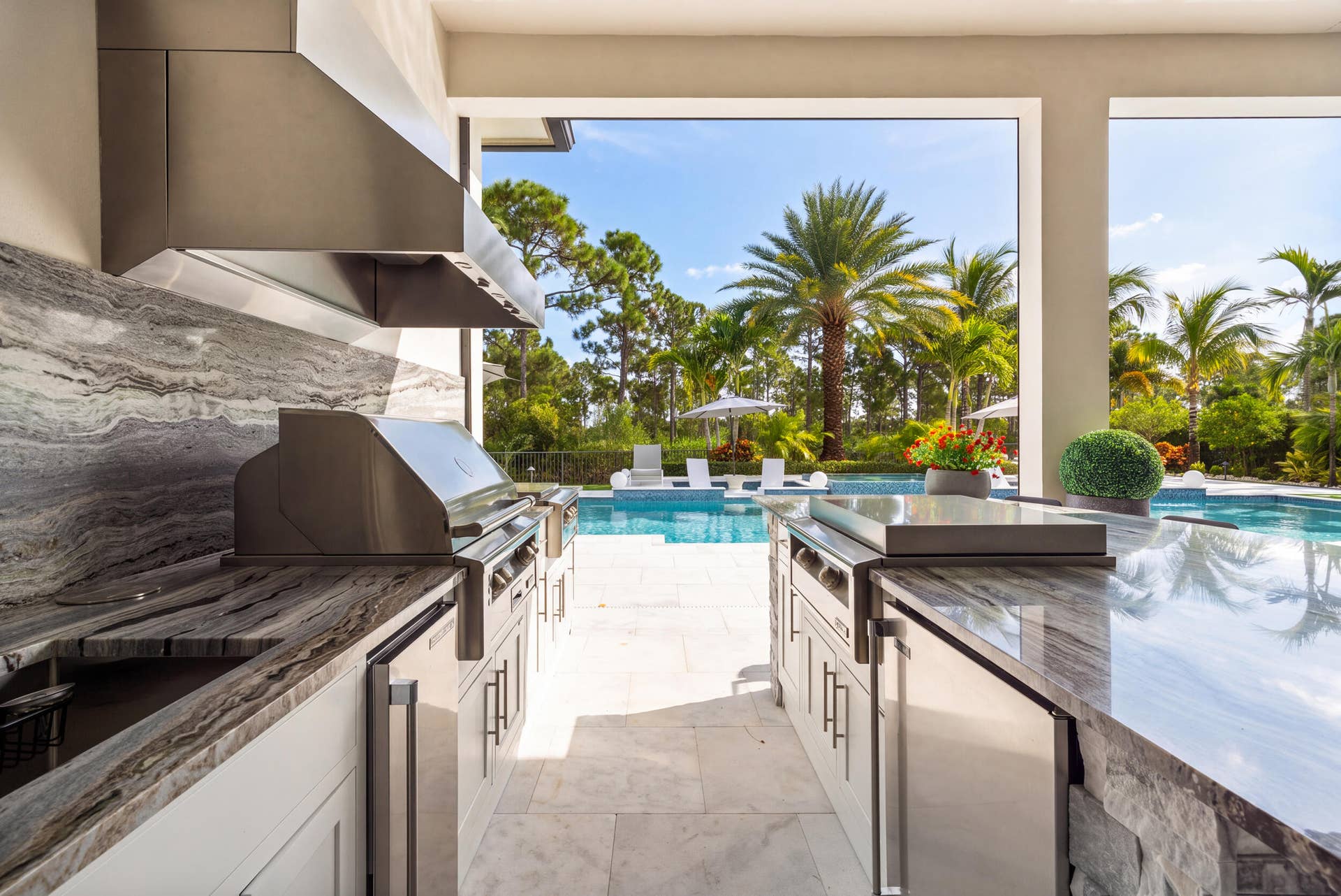 19743 SE Gallberry Drive, Jupiter, FL 33458 Summer Kitchen