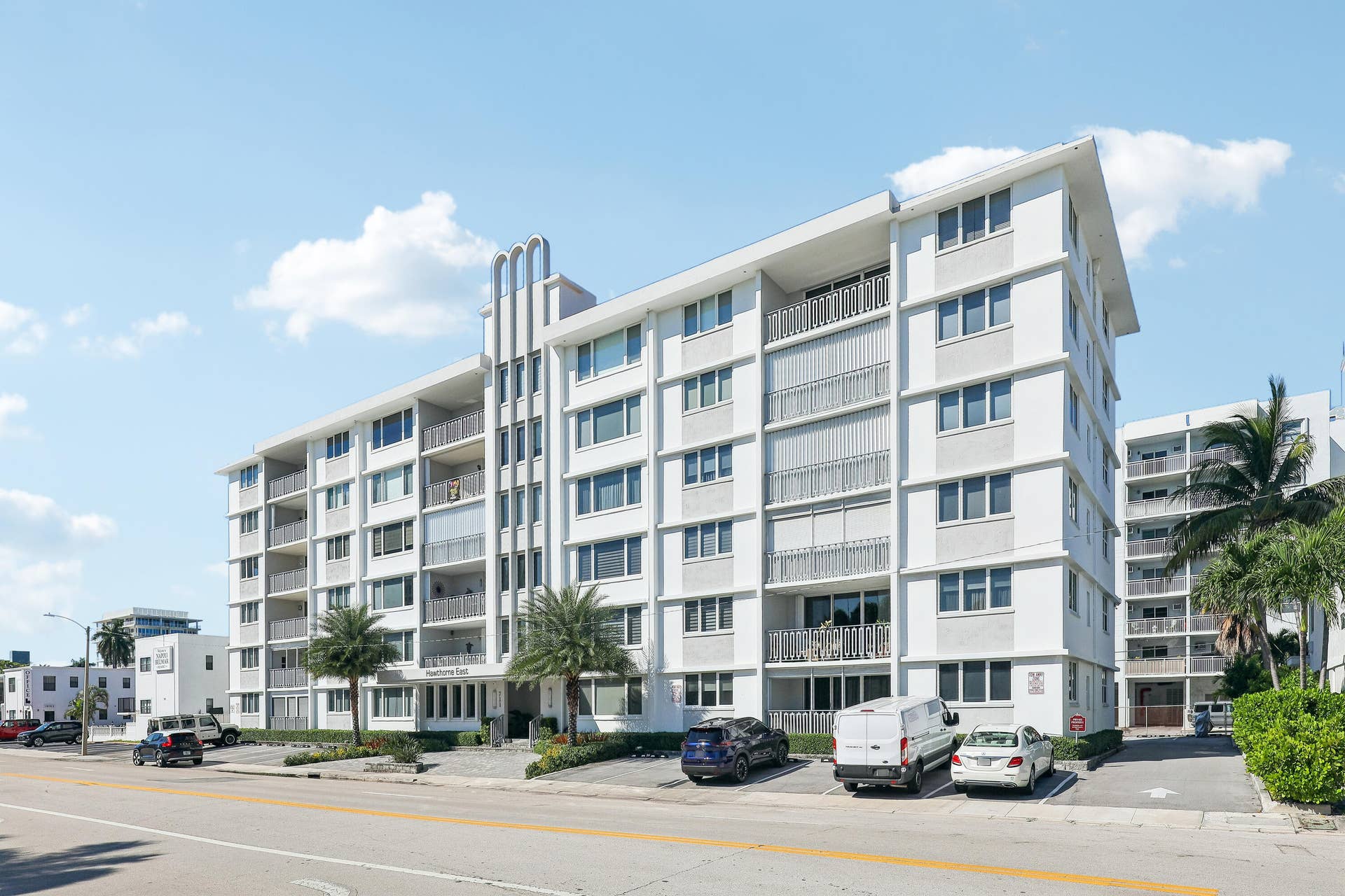 711 N Birch Road, #204, Fort Lauderdale, FL 33304 Beautiful Art Deco building located 2 blocks from the beach in popular North Beach Village where you can walk to a casual cafe or go to a 5 star restaurant.