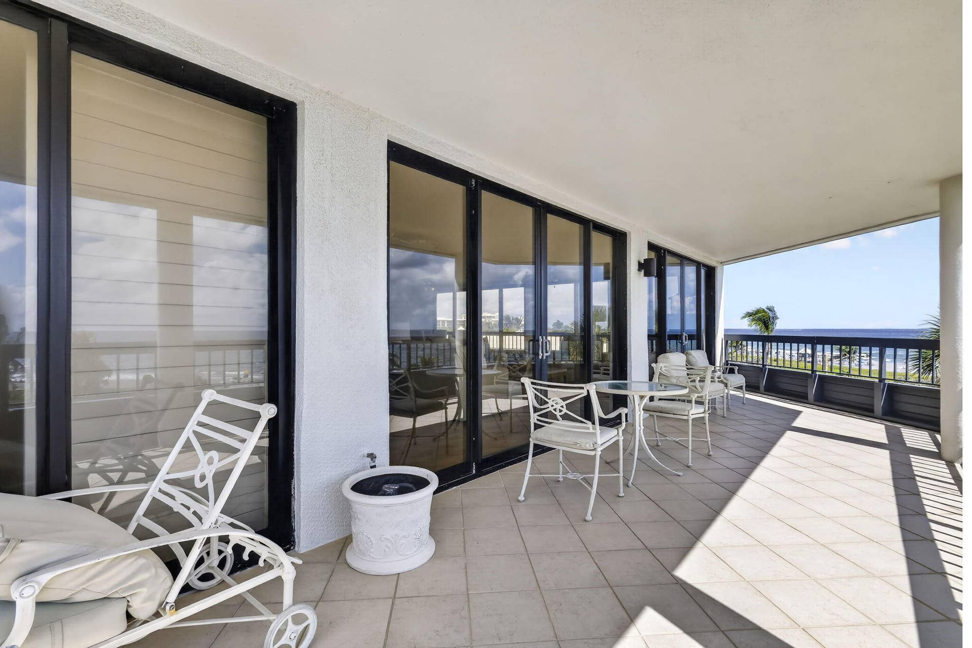 120 S Ocean Boulevard, #4A, Delray Beach, Delray Beach, FL 33483 43-web-or-mls-037__14A8309
