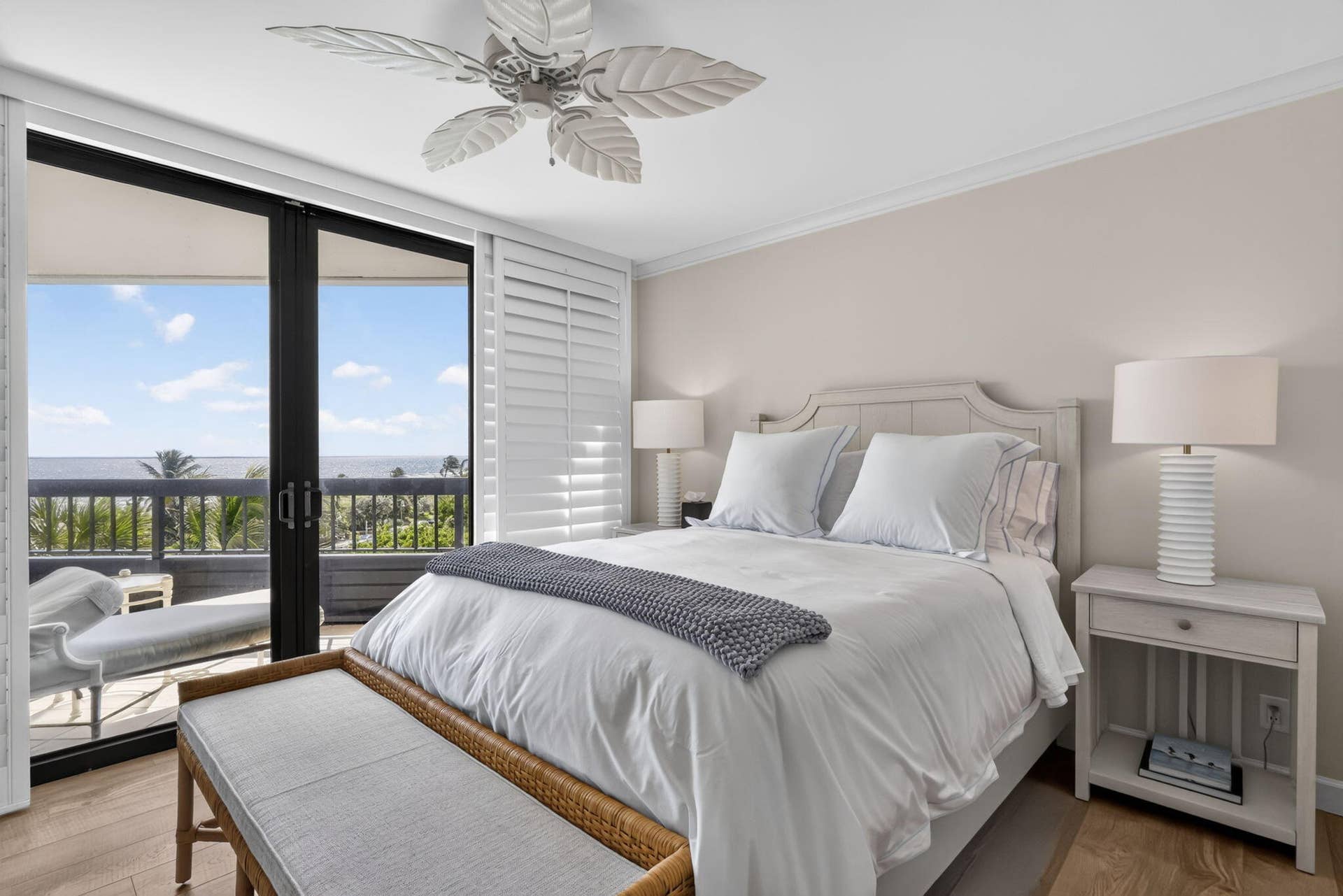 120 S Ocean Boulevard, #4A, Delray Beach, Delray Beach, FL 33483 32-web-or-mls-029__14A8177