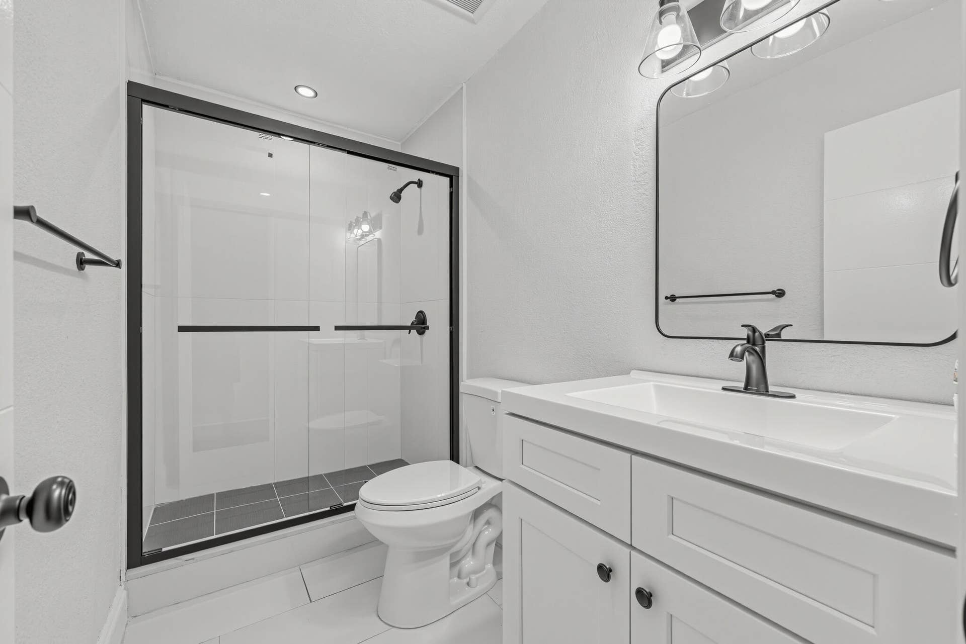 3040 NW 8TH Place, Fort Lauderdale, FL 33311 23
