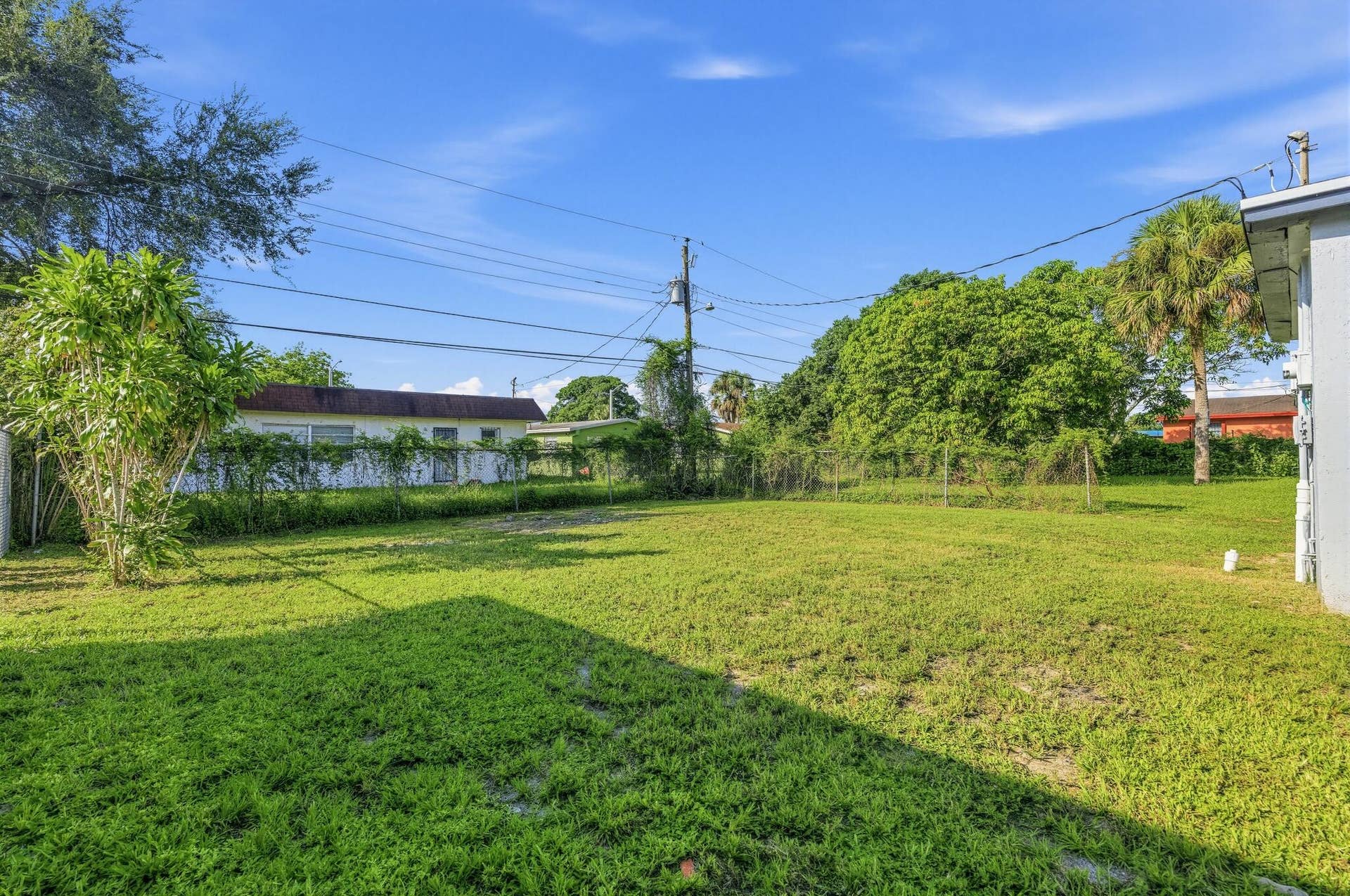 3040 NW 8TH Place, Fort Lauderdale, FL 33311 29