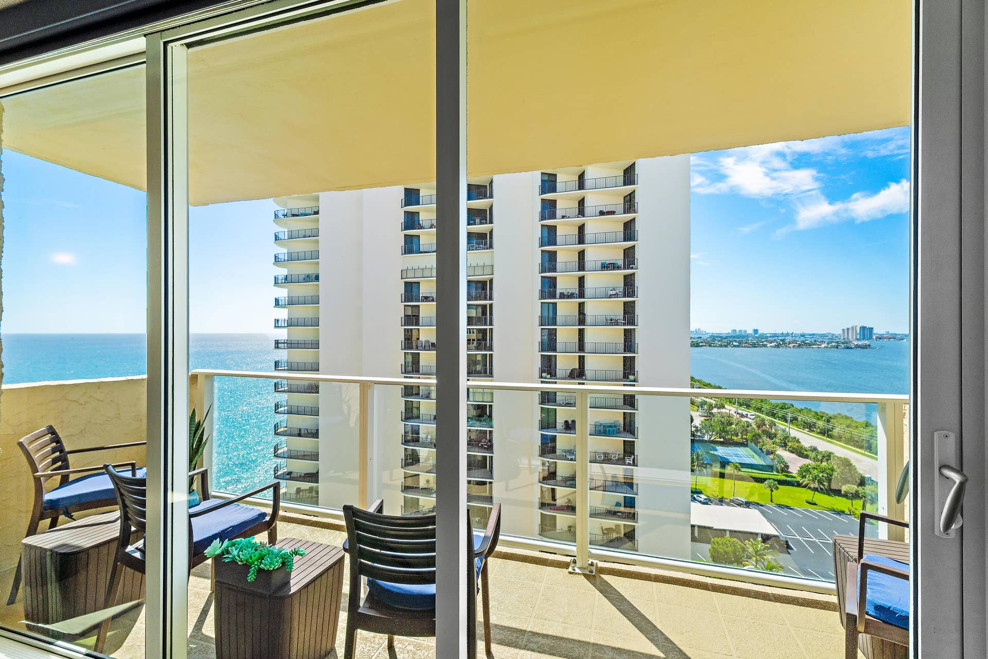 5440 N OCEAN Drive, #PH205, Singer Island, FL 33404 032-5440NOceanDr-PH205-SingerIsland-FULL