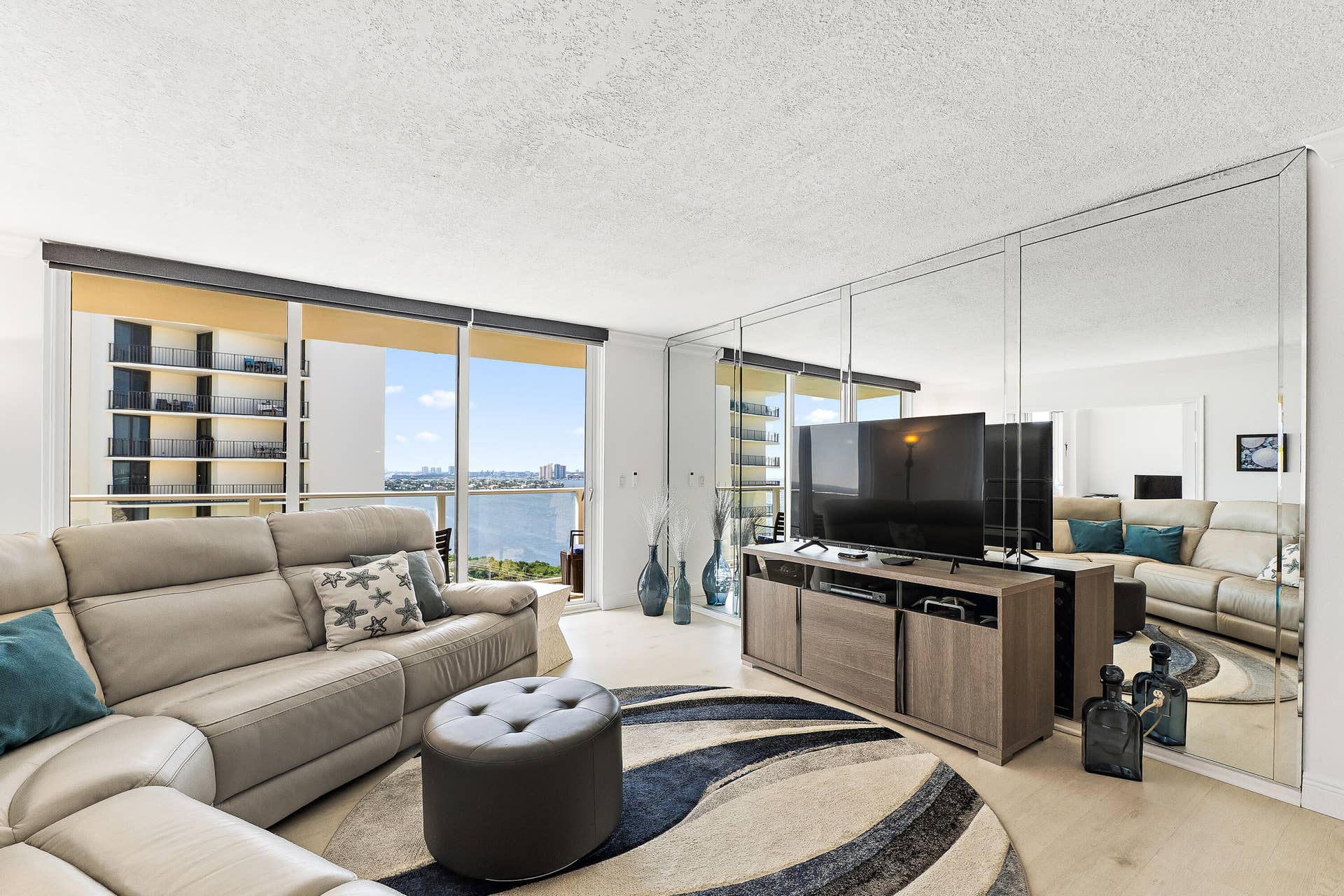 5440 N OCEAN Drive, #PH205, Singer Island, FL 33404 050-5440NOceanDr-PH205-SingerIsland-FULL