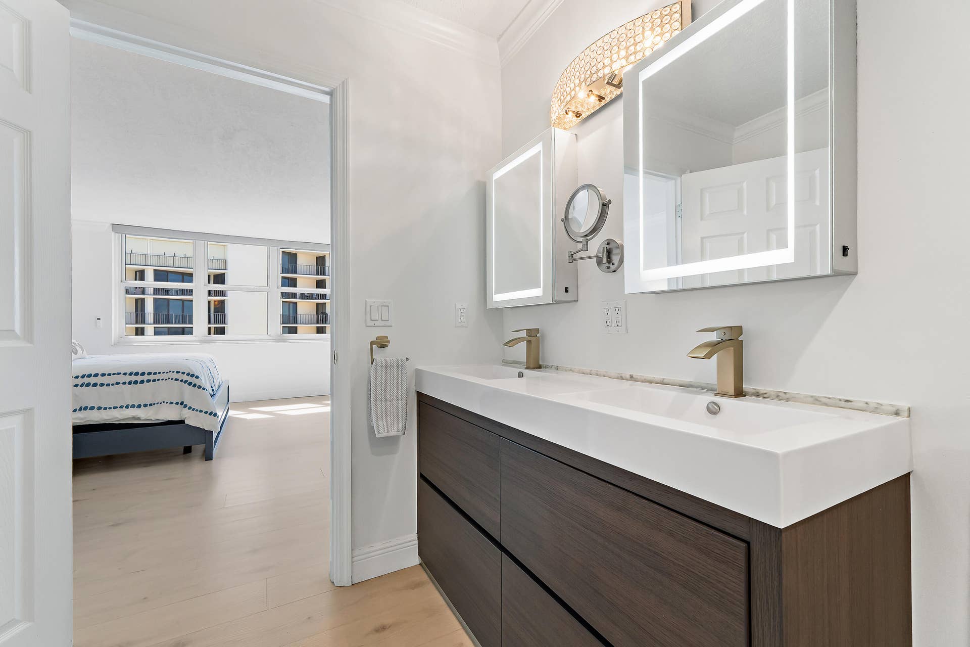 5440 N OCEAN Drive, #PH205, Singer Island, FL 33404 066-5440NOceanDr-PH205-SingerIsland-FULL