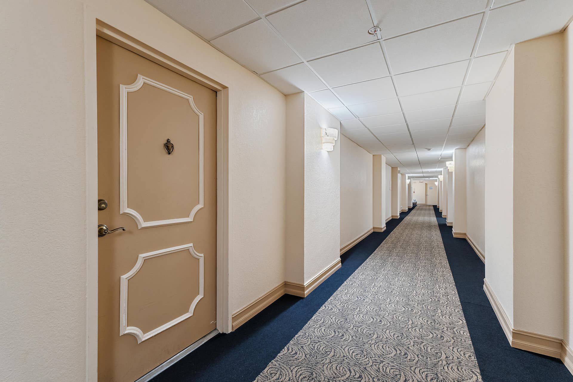 5440 N OCEAN Drive, #PH205, Singer Island, FL 33404 030-5440NOceanDr-PH205-SingerIsland-FULL