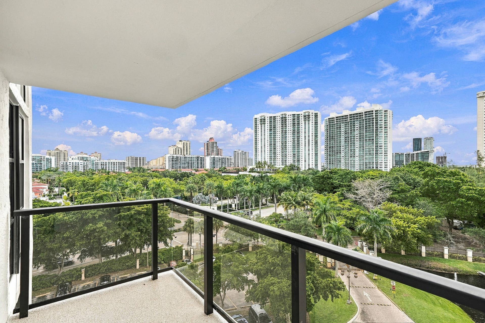 18181 NE 31ST Court, #804, Aventura, FL 33160 17_dsc07875