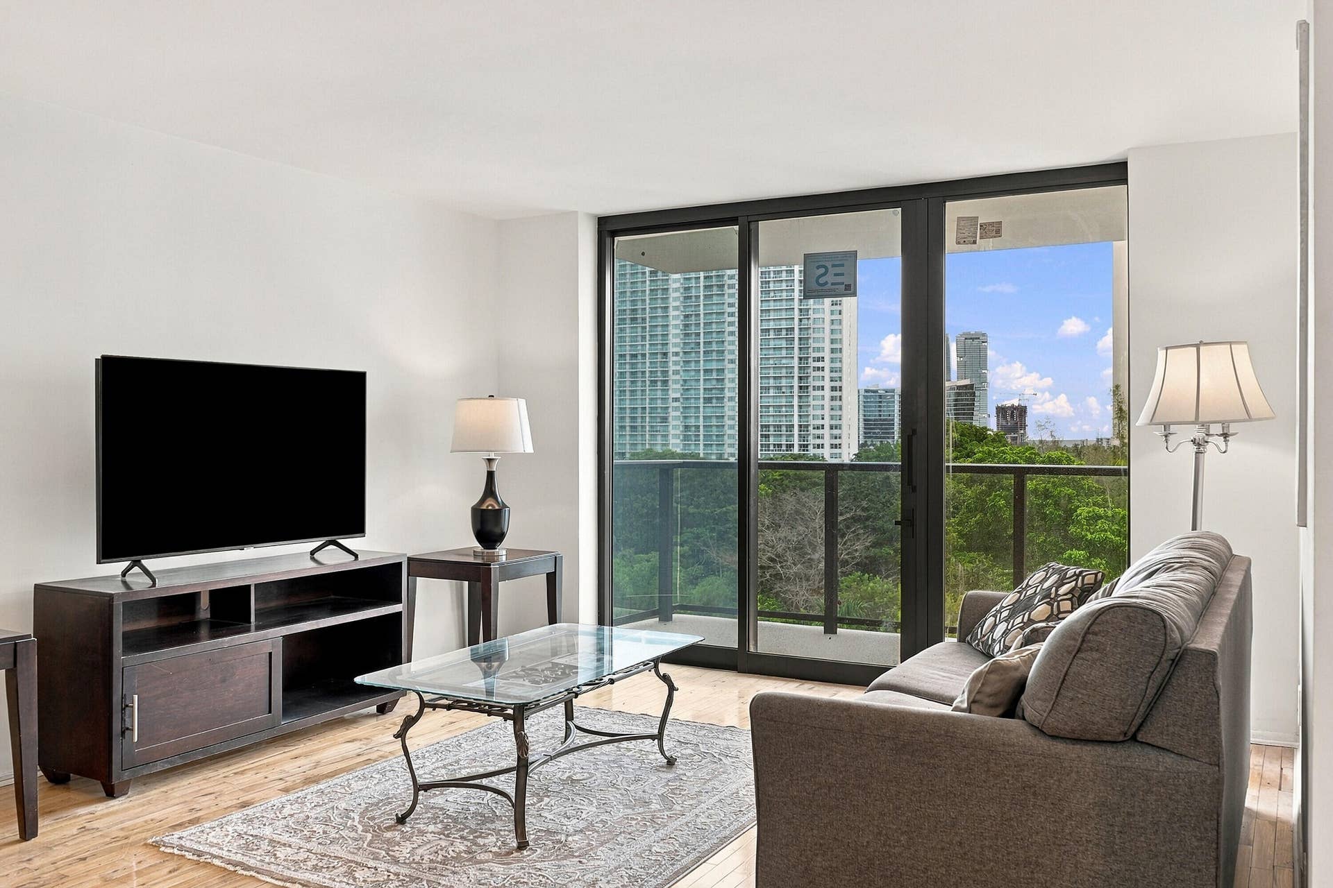 18181 NE 31ST Court, #804, Aventura, FL 33160 13_dsc07885_with_tv