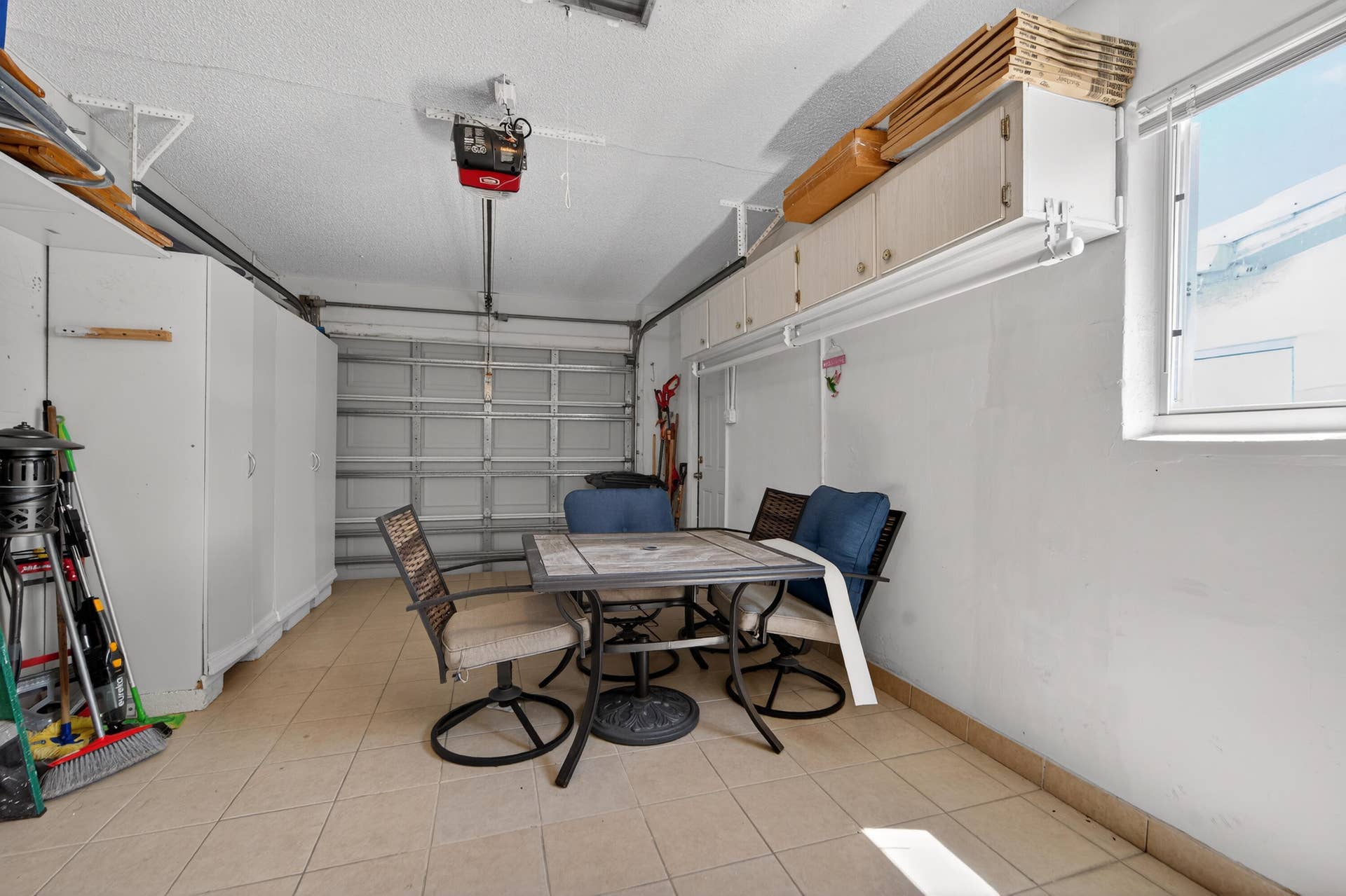 1601 SW 18TH Street SW, Boynton Beach, FL 33426 Garage Extra Storage