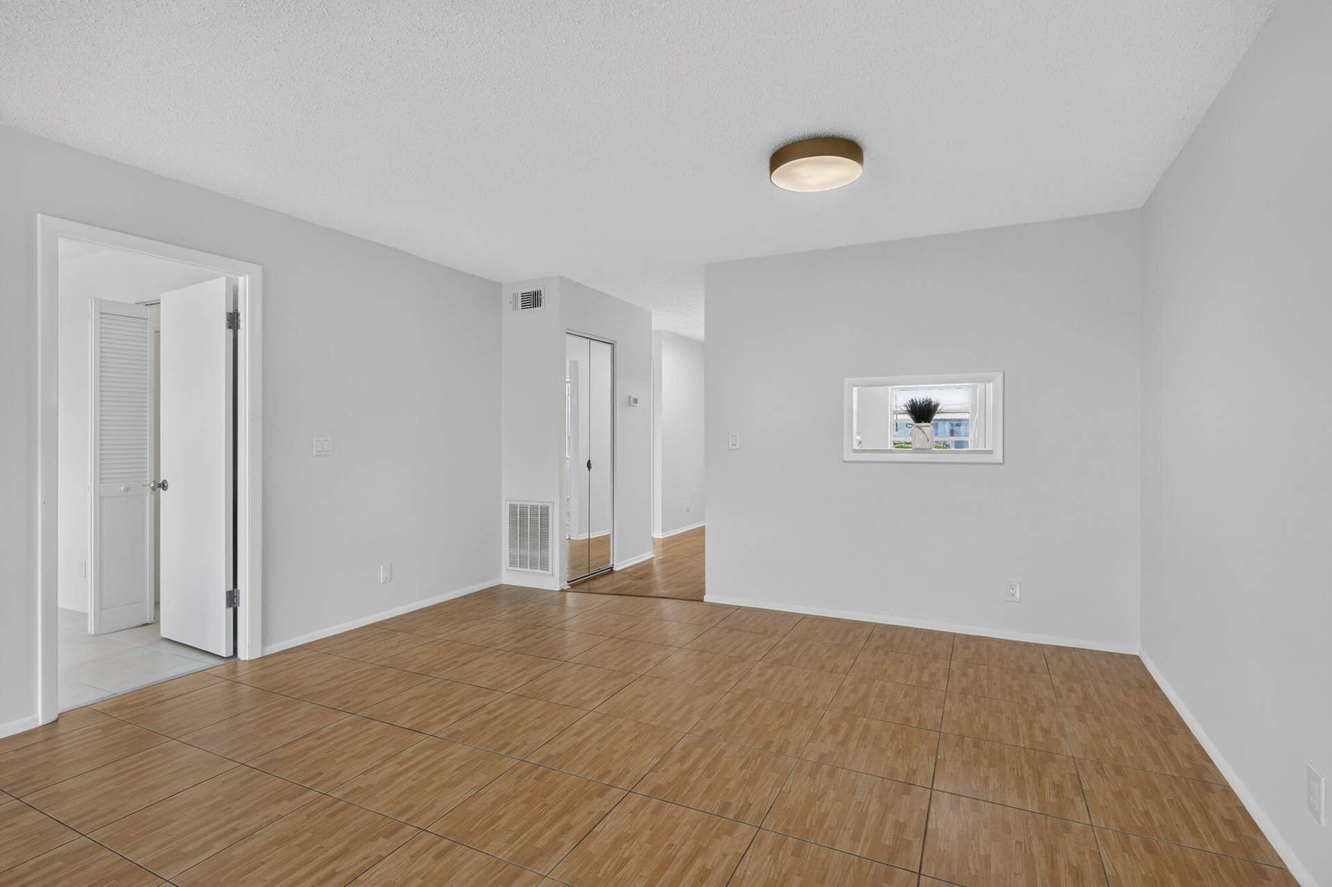 23-web-or-mls-BS1A3678