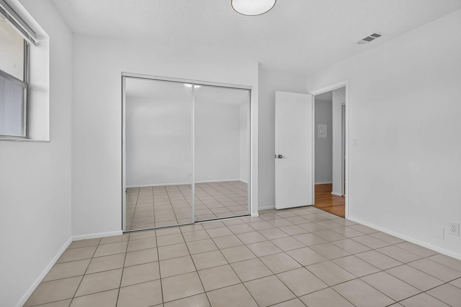 17-web-or-mls-BS1A3643