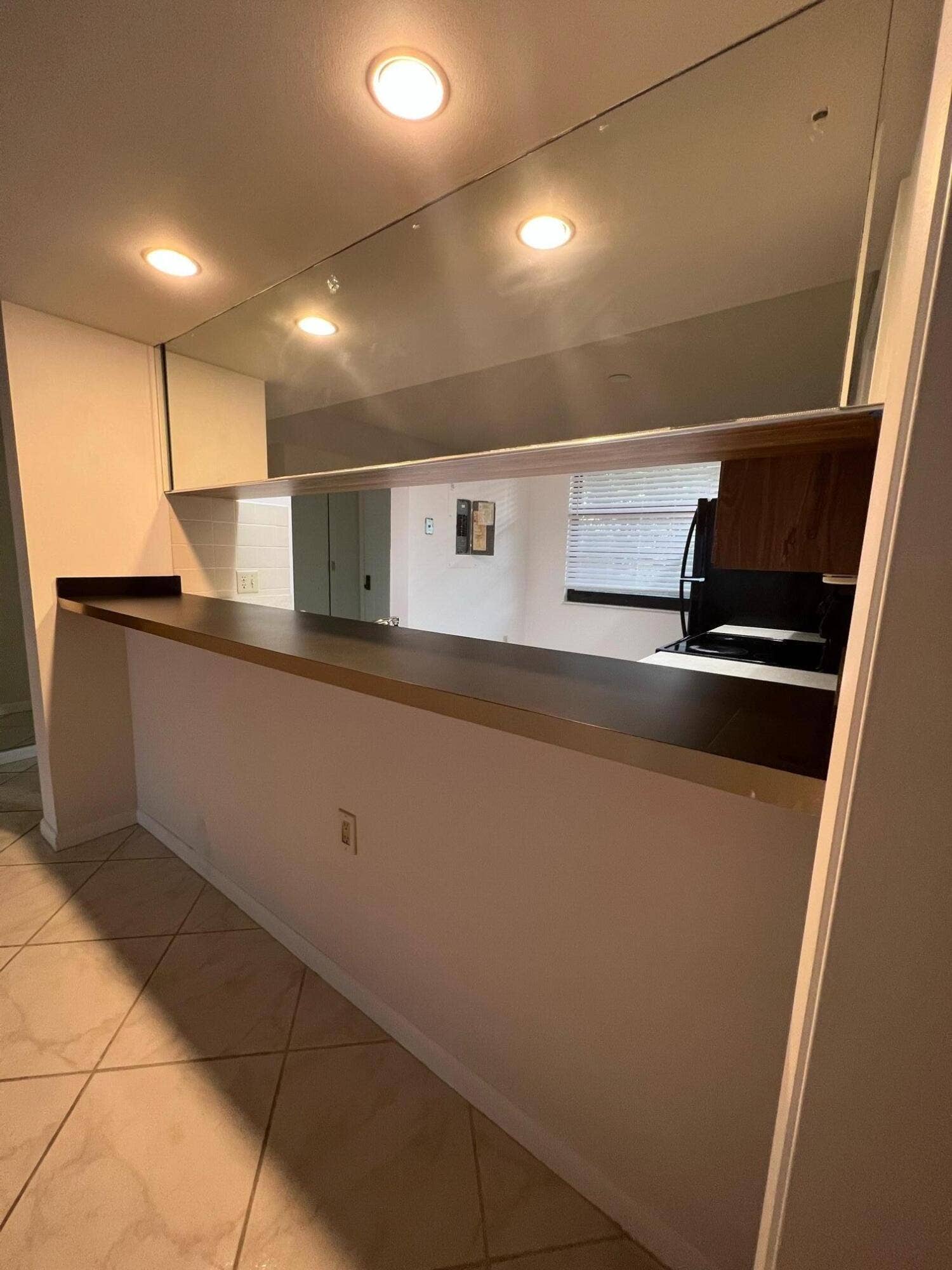 3516 WHITEHALL Drive, #106, West Palm Beach, West Palm Beach, FL 33401 image4 (2)