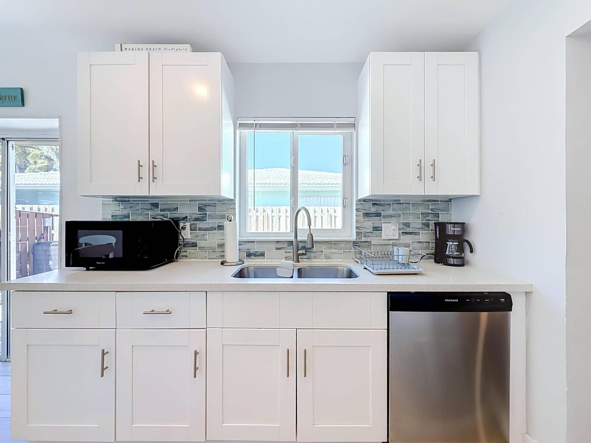 238 CORSAIR Avenue, Lauderdale-By-The-Sea, Lauderdale By The Sea, FL 33308 238 Corsair Avenue-34