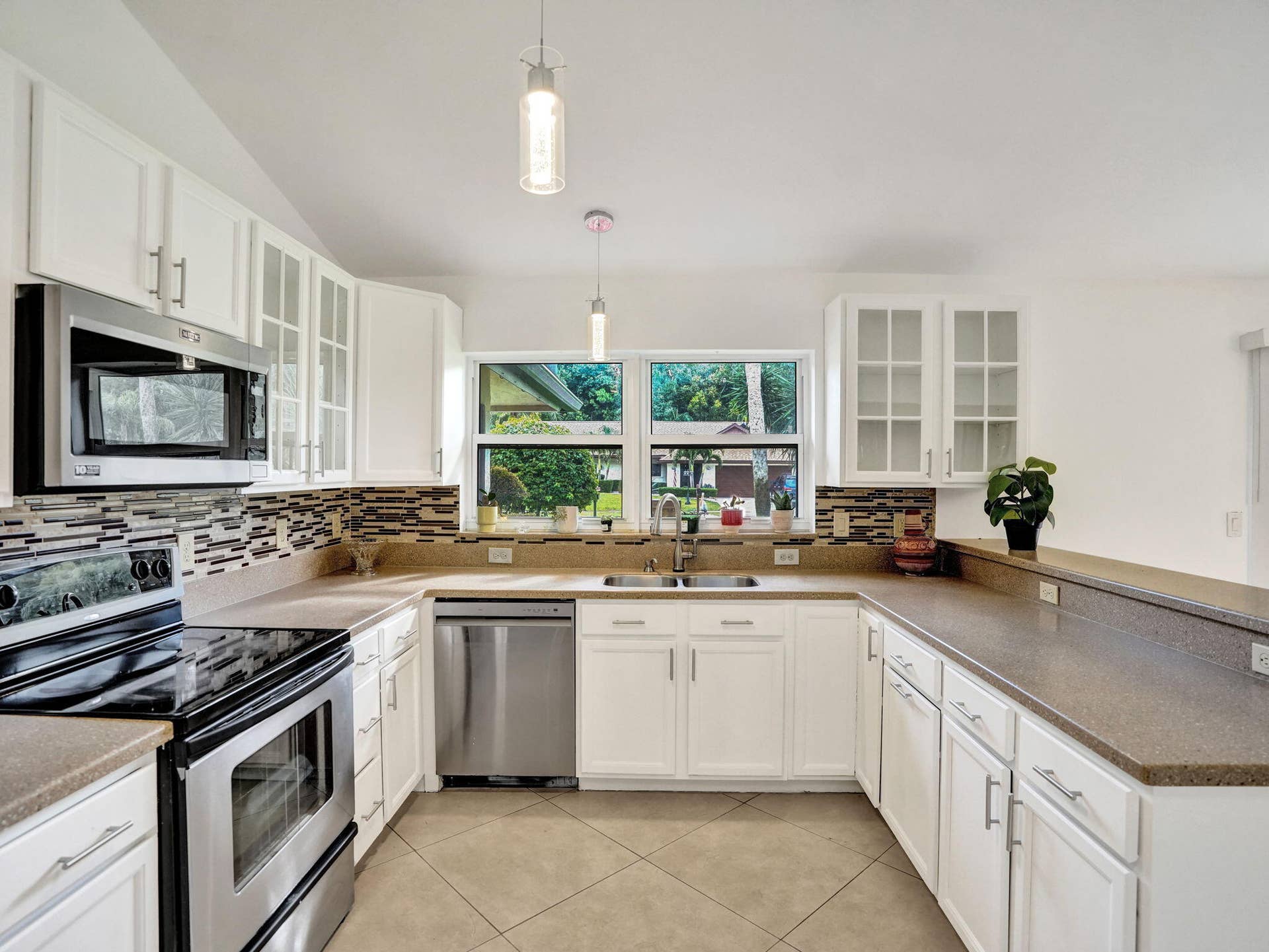 5713 Adair Way, Lake Worth, FL 33467 6