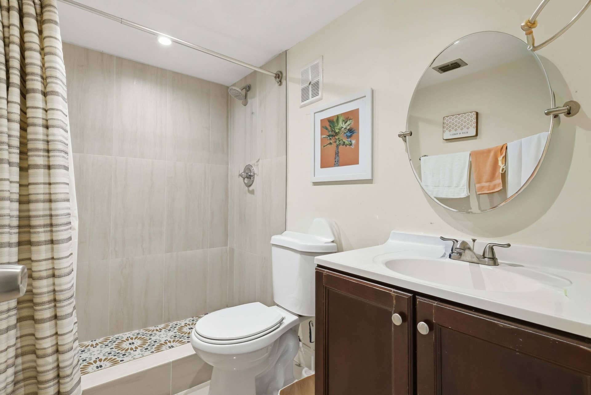 7400 NW 17TH Street, #202, Plantation, FL 33313 LopezProductions 14