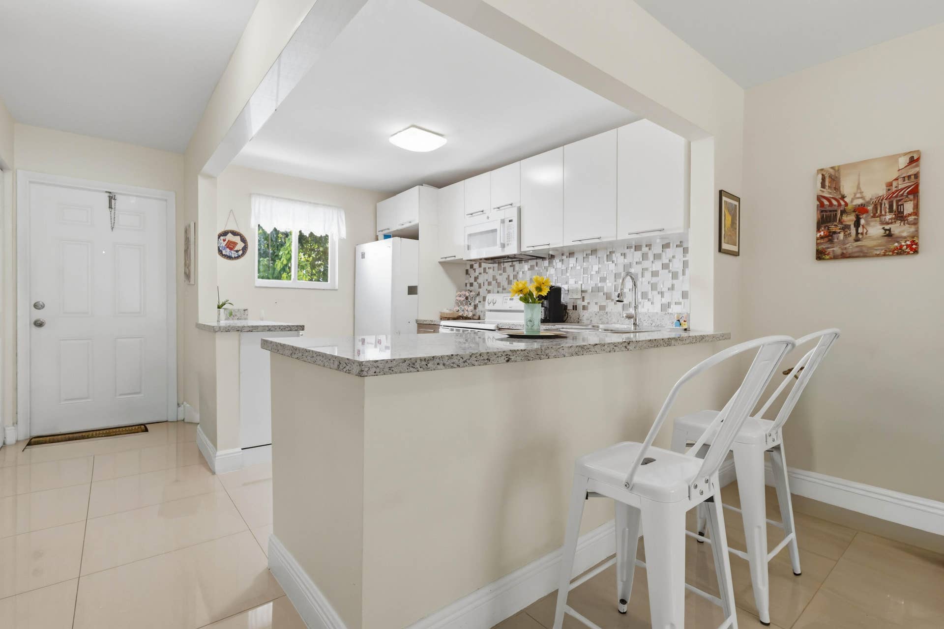 7400 NW 17TH Street, #202, Plantation, FL 33313 LopezProductions 01