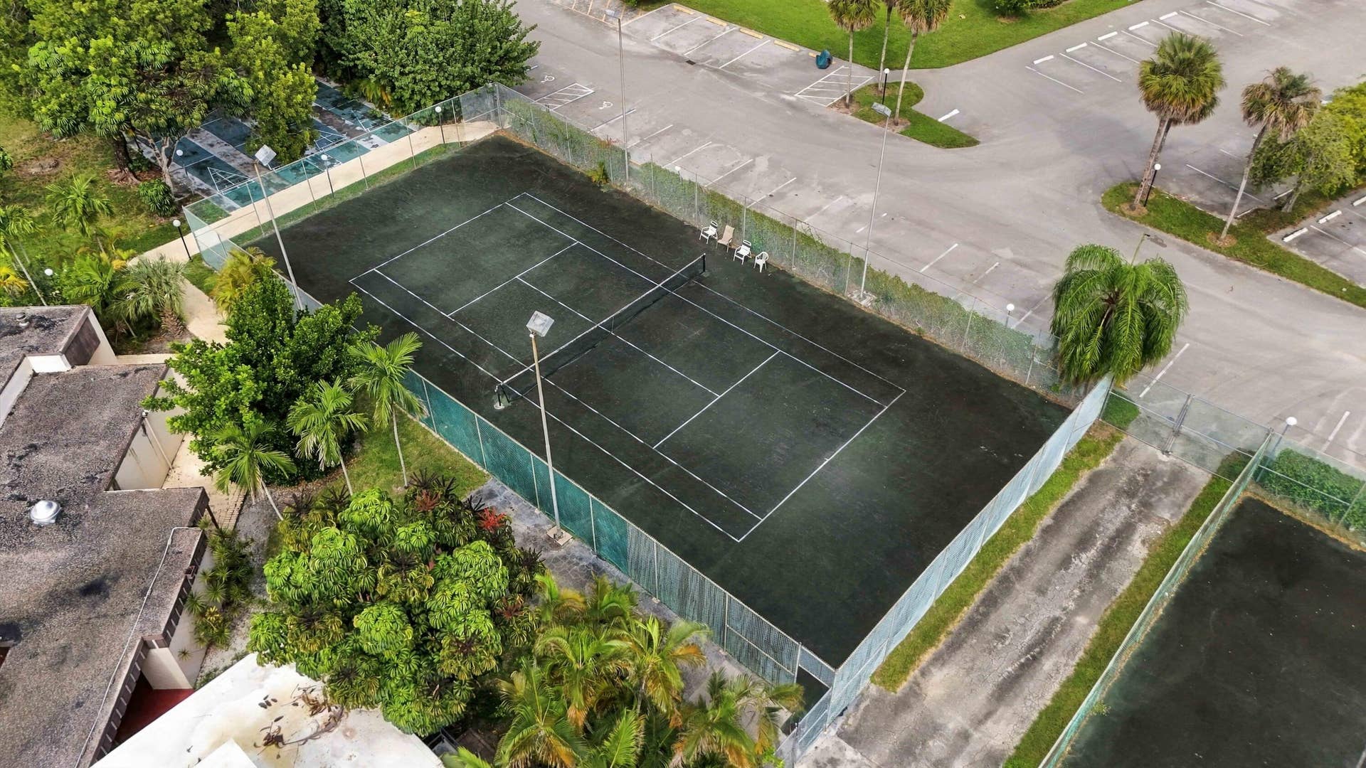 7400 NW 17TH Street, #202, Plantation, FL 33313 LopezProductions 25