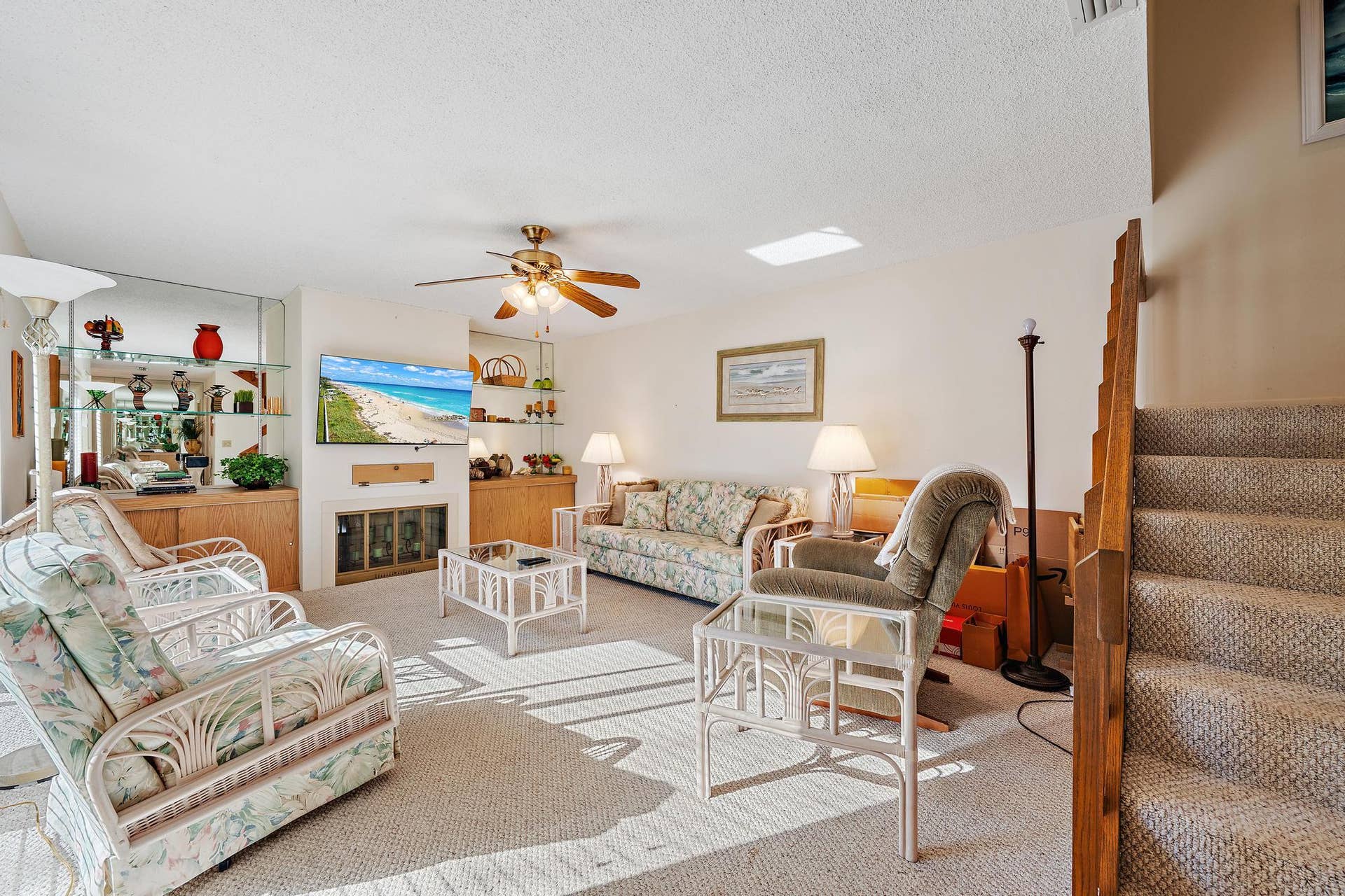 825 CENTER Street, #20C, Jupiter, FL 33458 825 Center St 20C-4