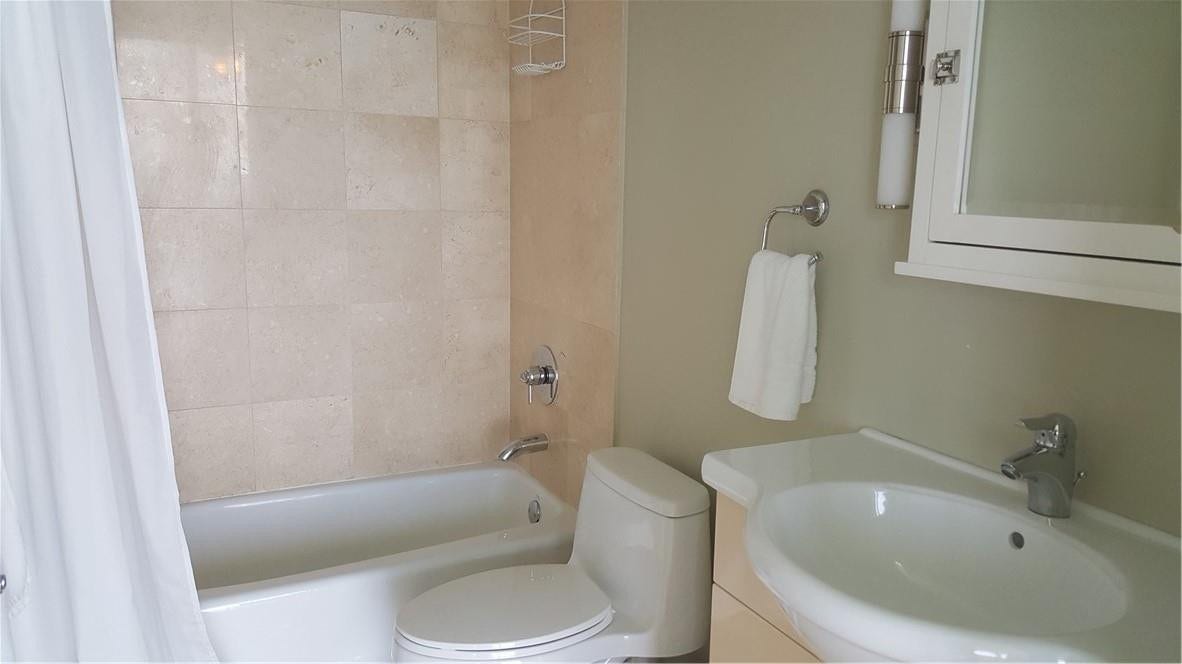 1830 S Ocean Drive, #3502, Hallandale Beach, FL 33009 Second Bathroom