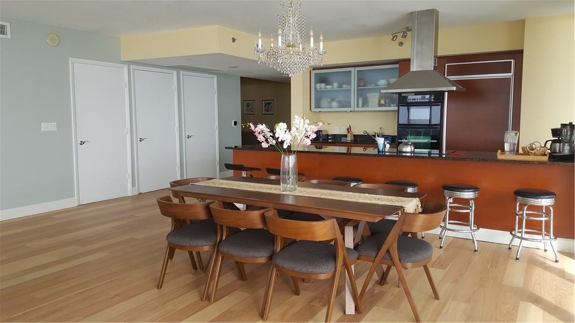 1830 S Ocean Drive, #3502, Hallandale Beach, FL 33009 Dining Area