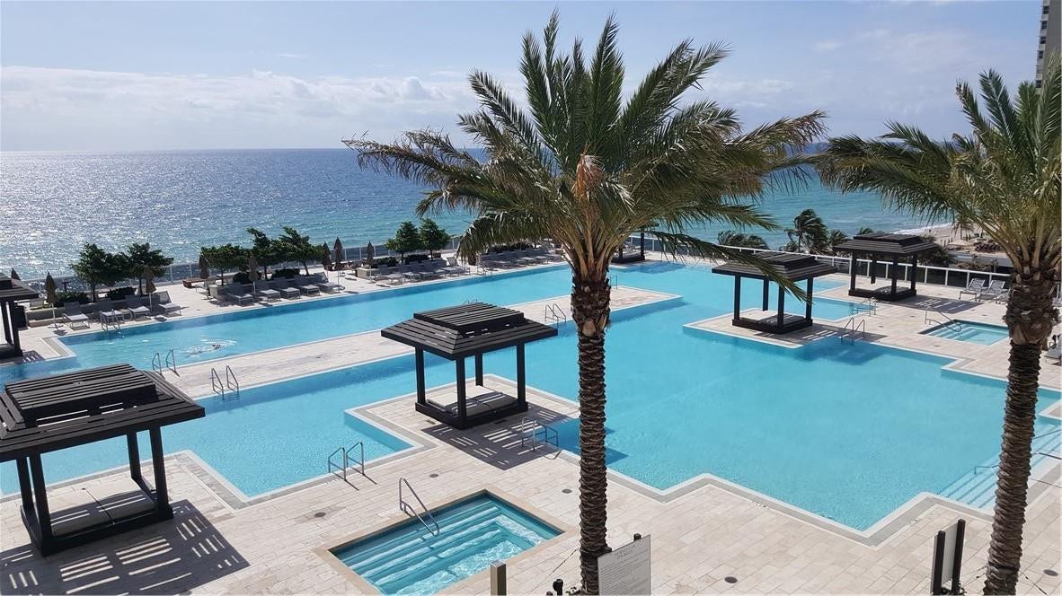 1830 S Ocean Drive, #3502, Hallandale Beach, FL 33009 Swimming Pools