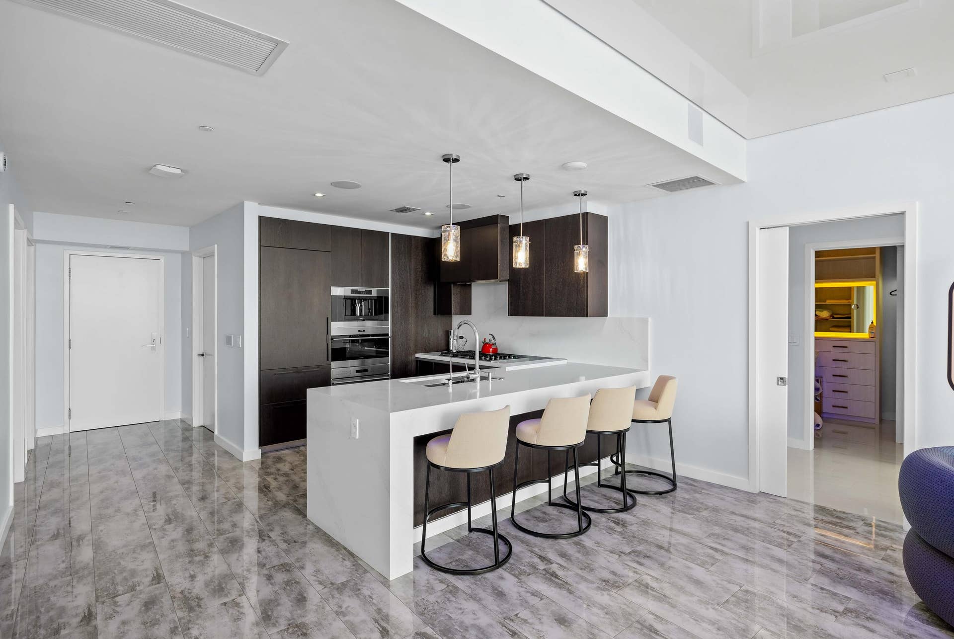 2200 N OCEAN Boulevard, #S1402, Fort Lauderdale, FL 33305 Kitchen with Ocean View